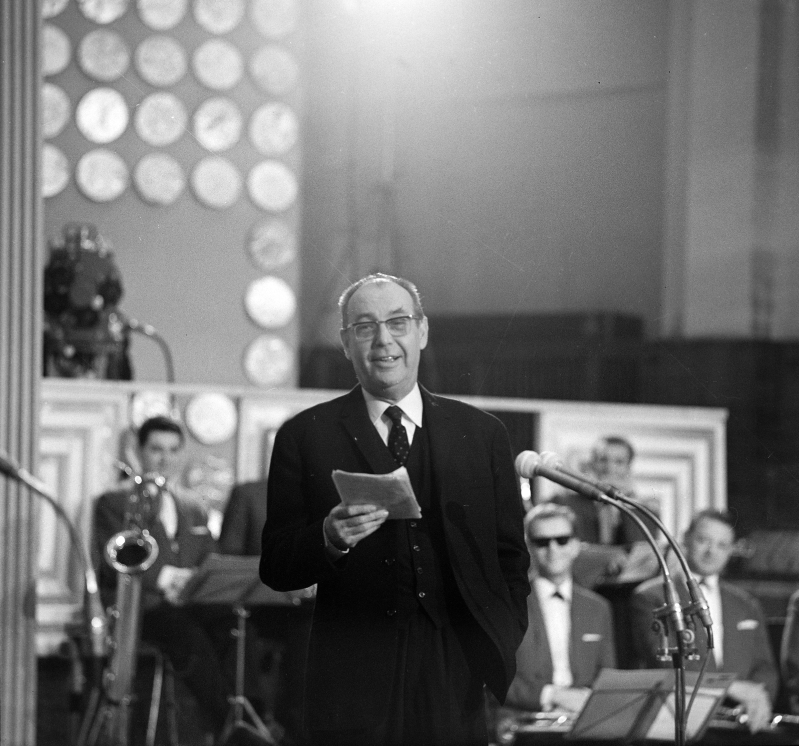 Hungary, Budapest VIII., a Magyar Rádió 6-os stúdiója, Várkonyi Zoltán színész, rendező, színház igazgató., 1966, Szalay Zoltán, Budapest, Hungarian Radio, Fortepan #146818