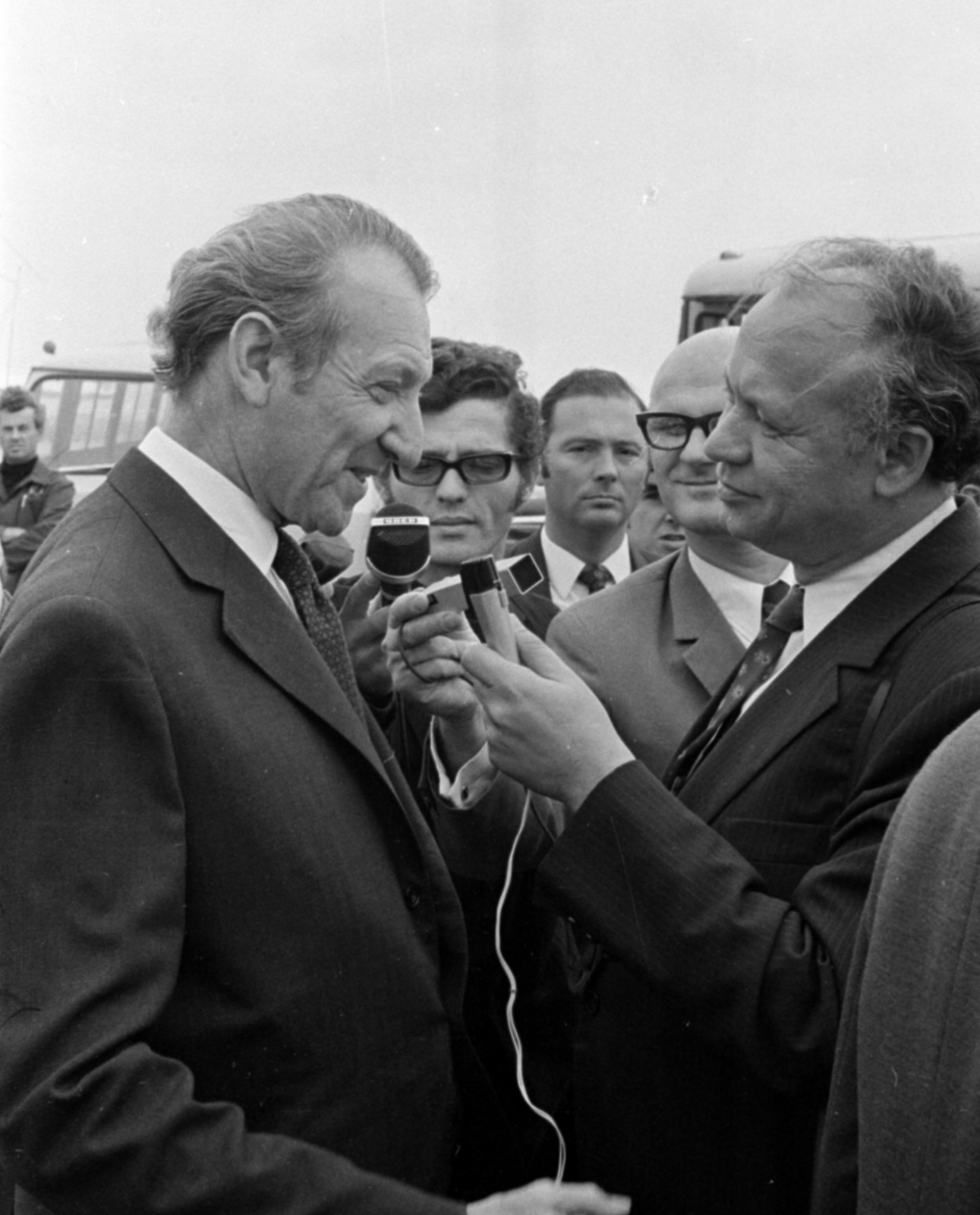 Hungary, Ferihegy (now - Ferenc Liszt) International Airport, Budapest XVIII., Kurt Waldheim ENSZ főtitkár Ipper Pál mikrofonja előtt., 1973, Szalay Zoltán, Budapest, Fortepan #147042