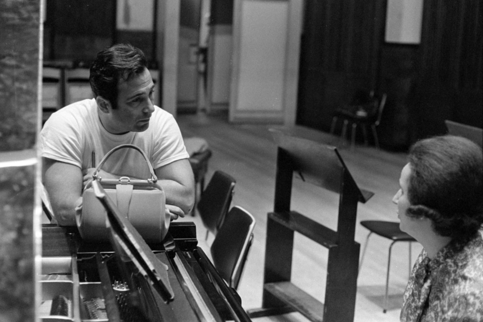 Hungary, Budapest VIII., a Magyar Rádió 6-os stúdiója, Sándor János karmester és Tusa Erzsébet zongoraművésznő., 1970, Szalay Zoltán, piano, Budapest, Hungarian Radio, Fortepan #147391