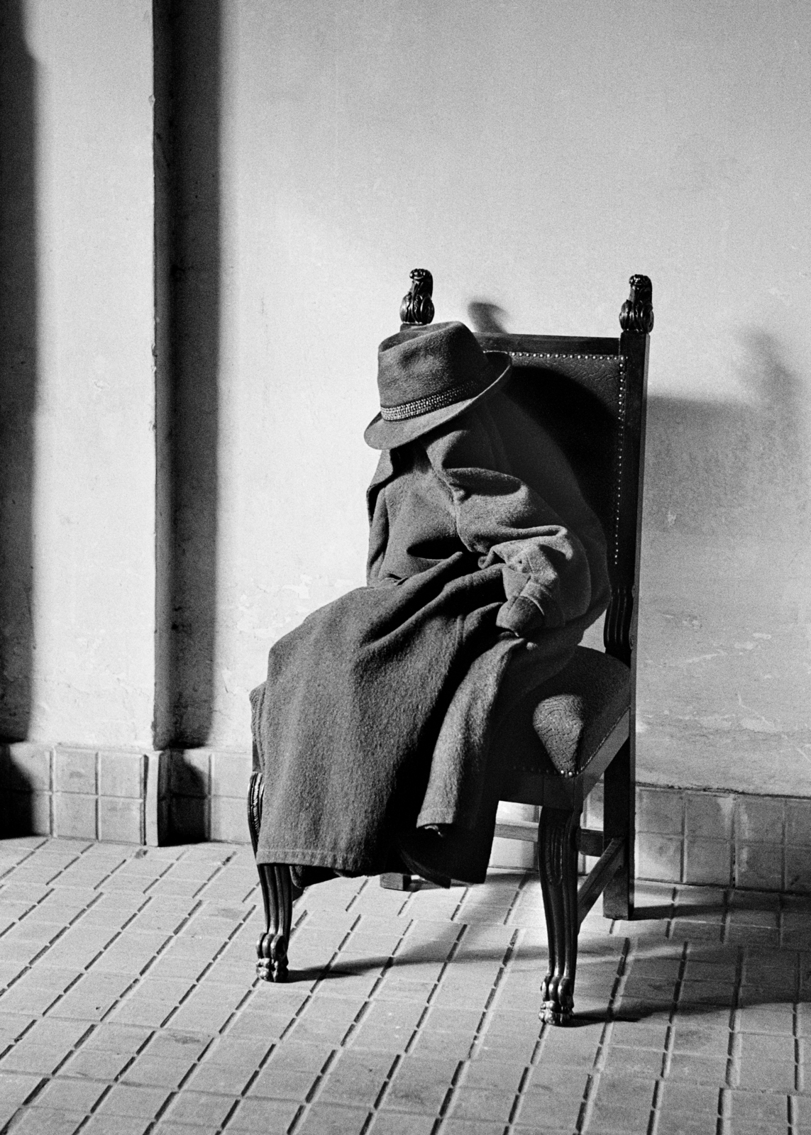 A kép forrását kérjük így adja meg: Fortepan/Hegyi Zsolt, Balla Demeter felvétele., 1964, Balla Demeter / Hegyi Zsolt jogörökös adománya, hat, coat, jesting, Fortepan #148101