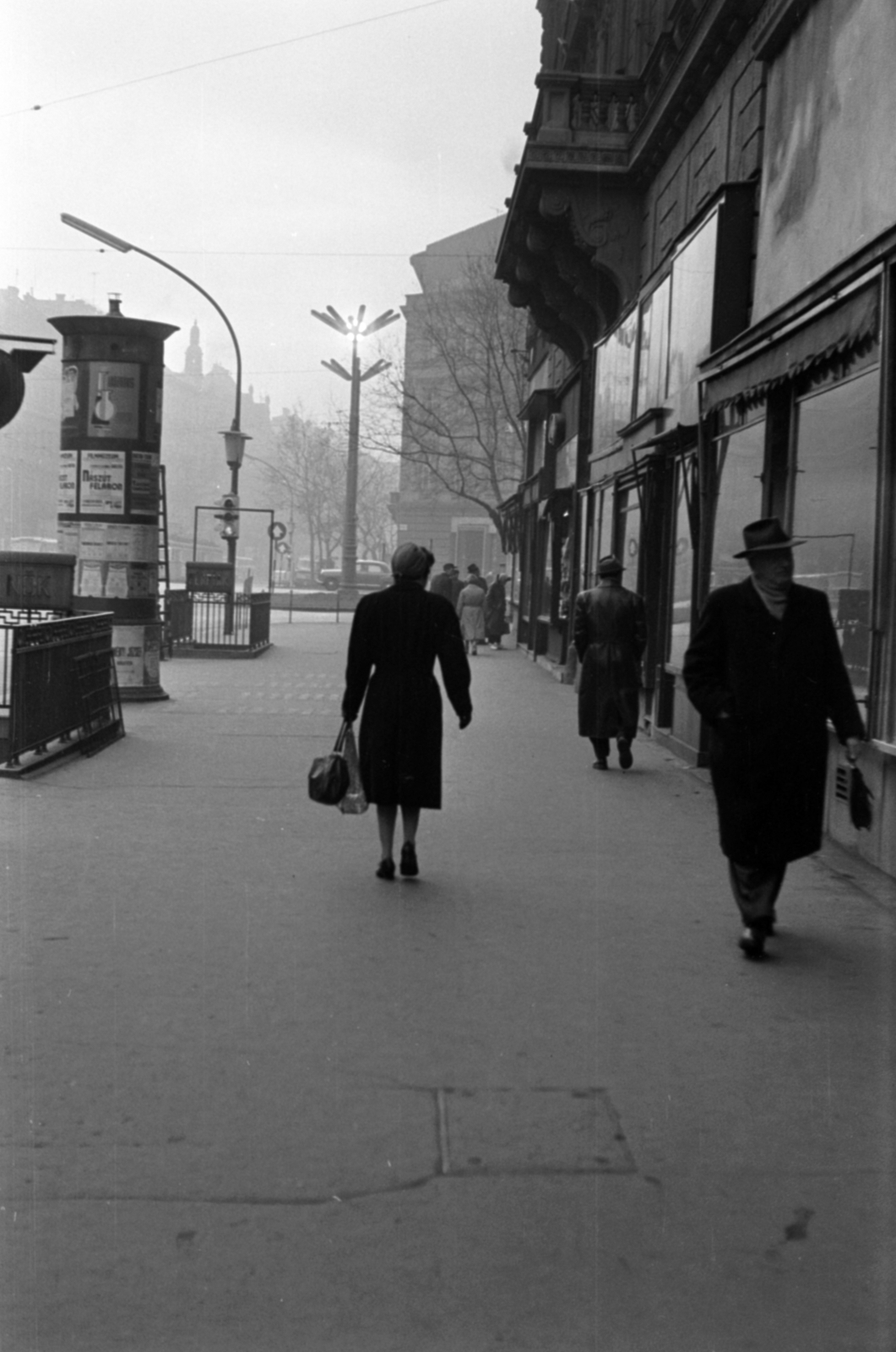 Hungary, Budapest VI., a Teréz körút 20..(Lenin körút 78.) -tól az Oktogon (November 7. tér) felé nézve., 1961, Barbjerik Ferenc, Budapest, Fortepan #148616