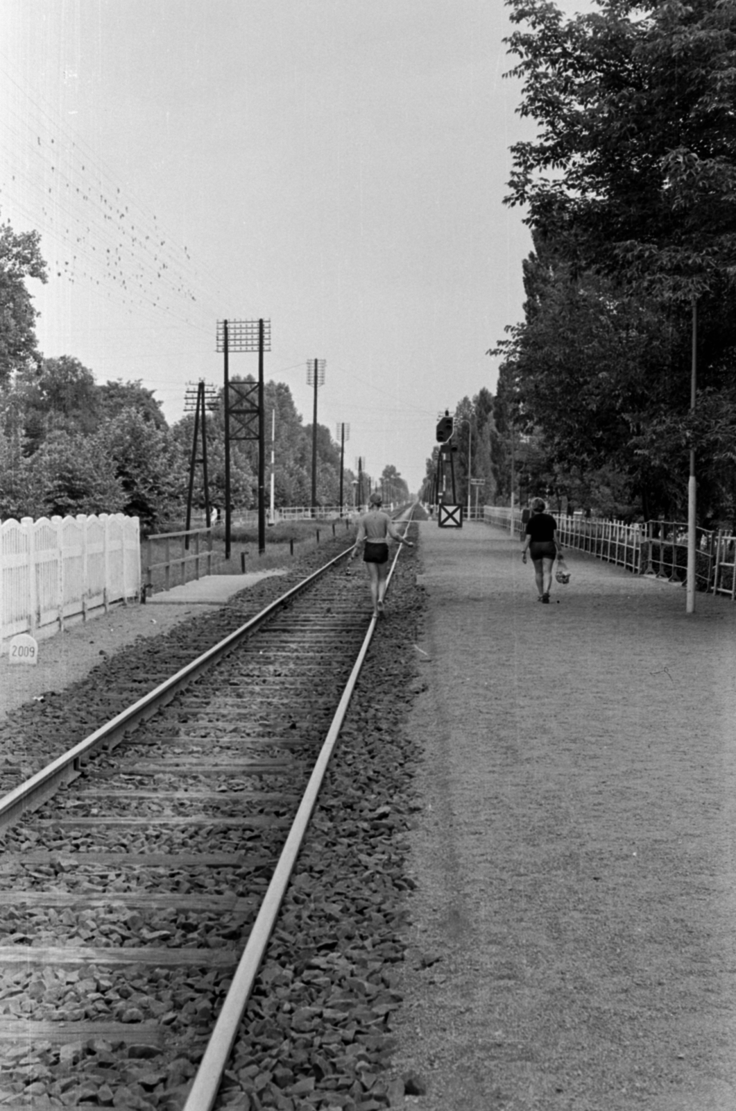 Hungary, Balatonföldvár, vasútállomás., 1962, Barbjerik Ferenc, train station, Fortepan #148799