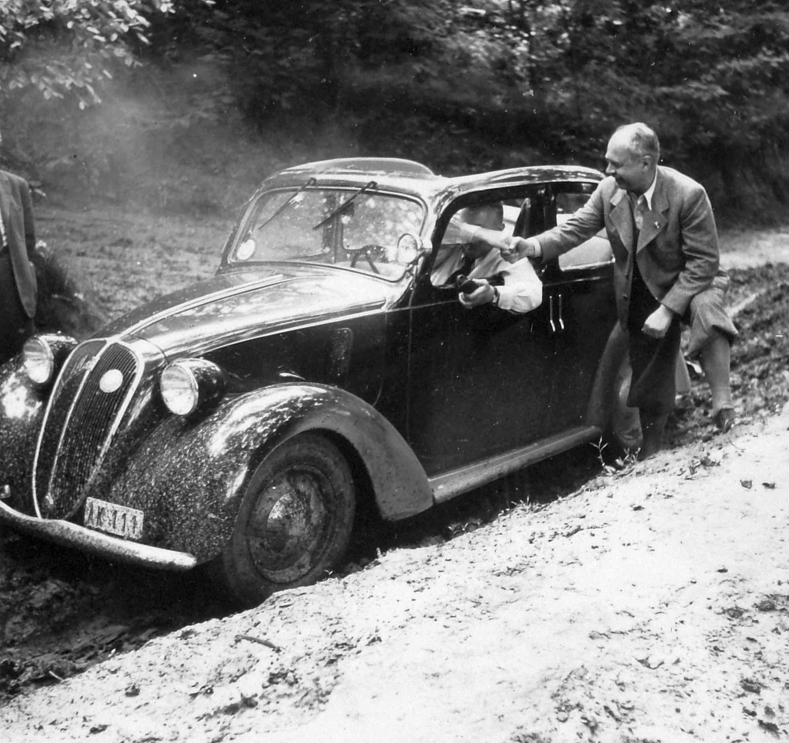 Fiat 1100 típusú személygépkocsi., 1941, Négyesi Pál, Fiat-márka, olasz gyártmány, automobil, Fiat 508C Nuova Balilla 1100, Fortepan #14881