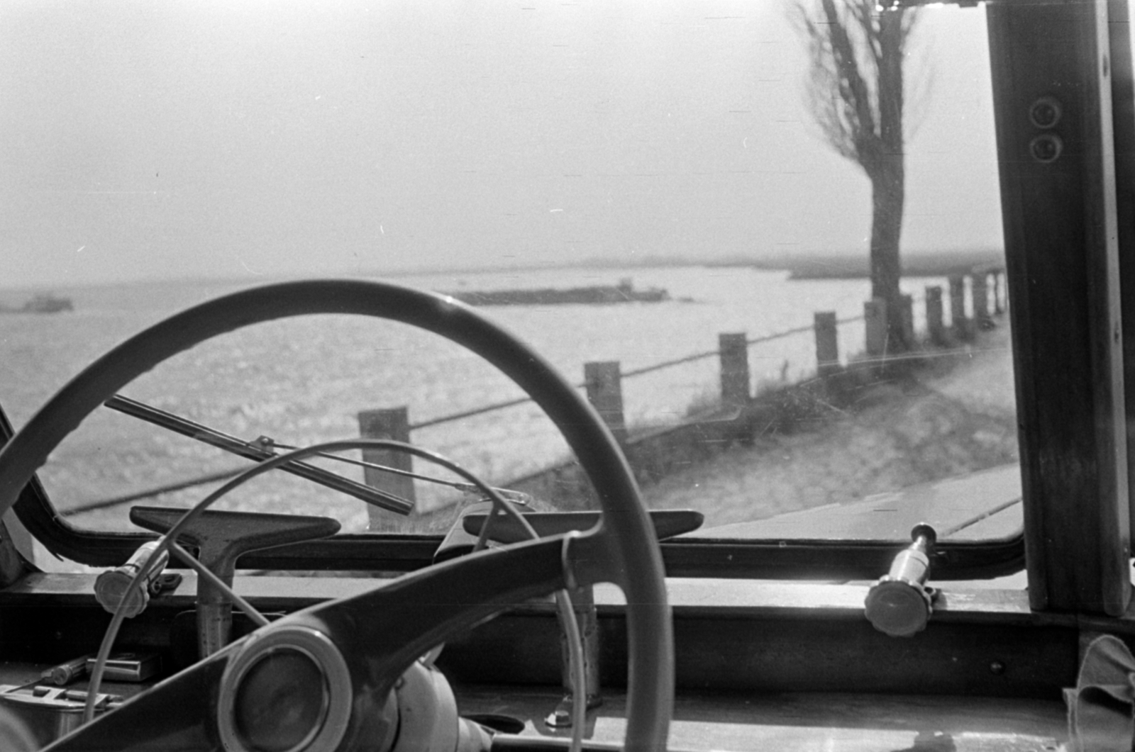 Germany, 1964, Barbjerik Ferenc, bus, steering wheel, vehicle interior, GDR, Fortepan #148838