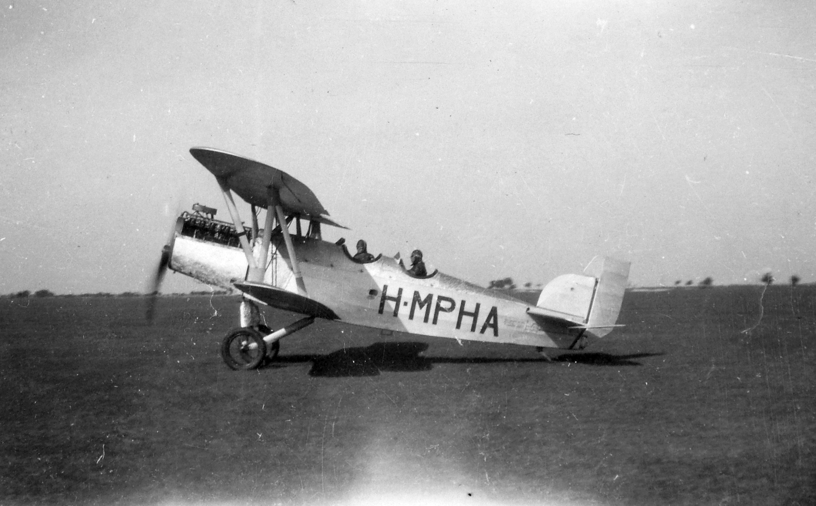 Heinkel HD-22 típusú repülőgép., 1933, Négyesi Pál, transport, Hungarian brand, pilot, airplane, Royal Hungarian Air Force, airport, Heinkel-brand, Weiss Manfréd-brand, license, biplane, Fortepan #14901