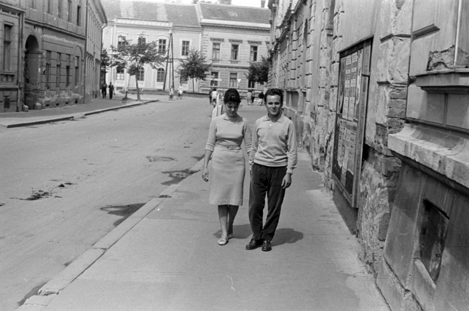 Hungary, Szombathely, a felvétel a Szily János (Alkotmány) utca 32. számú ház előtt készült, háttérben a Petőfi Sándor utca., 1958, Fortepan/Album027, street view, Fortepan #149207