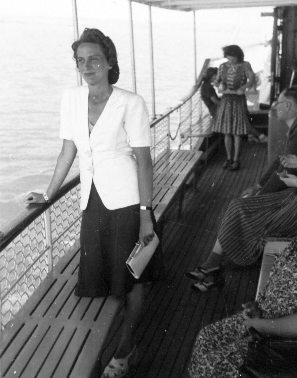 Hungary,Lake Balaton, 1940, Saly Noémi, fashion, ship, Fortepan #14930