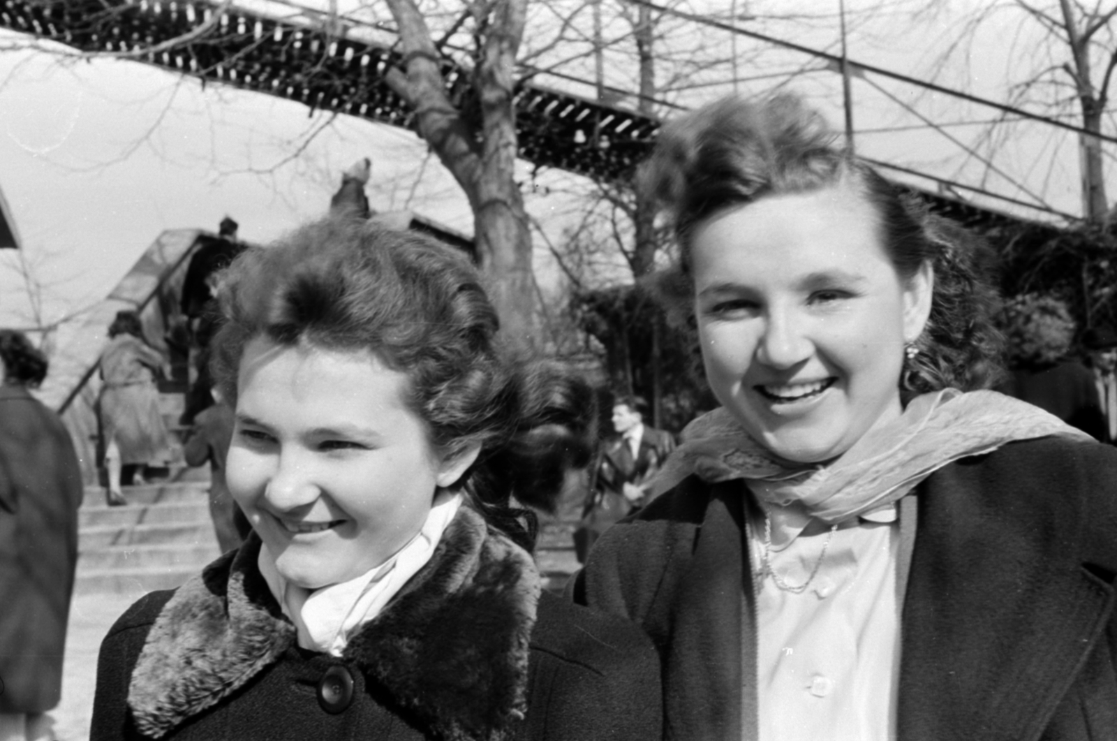 1954, Fortepan/Album027, women, fun, amusement park, Fortepan #149313