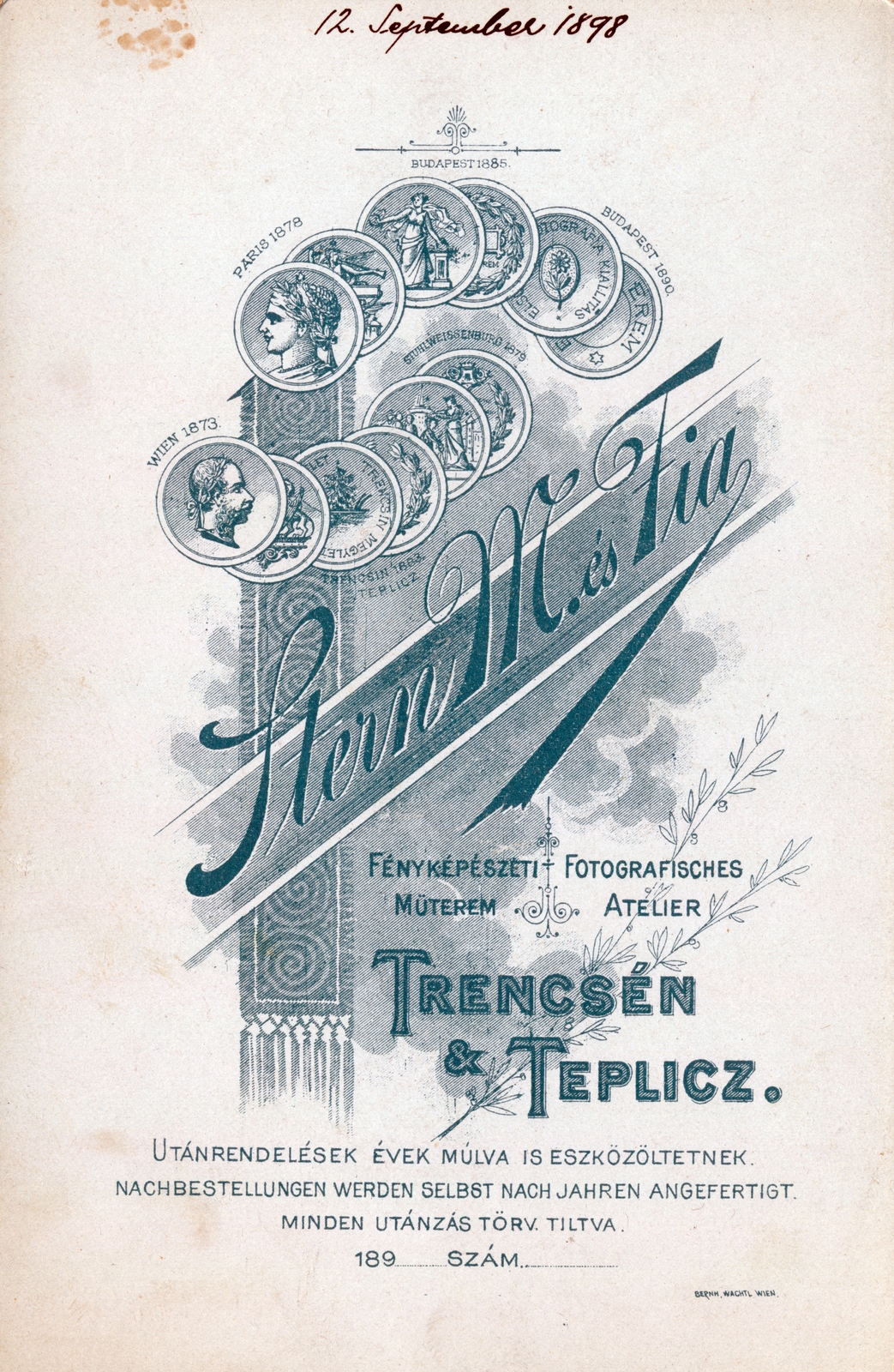 Csehország,Szlovákia, Trencsén,Teplice, Stern Miksa és fia fényképészeti műterme. A felvétel 1898-ban készült., 1900, Barna Imre, műterem, fényképész, hátlap, Fortepan #150037