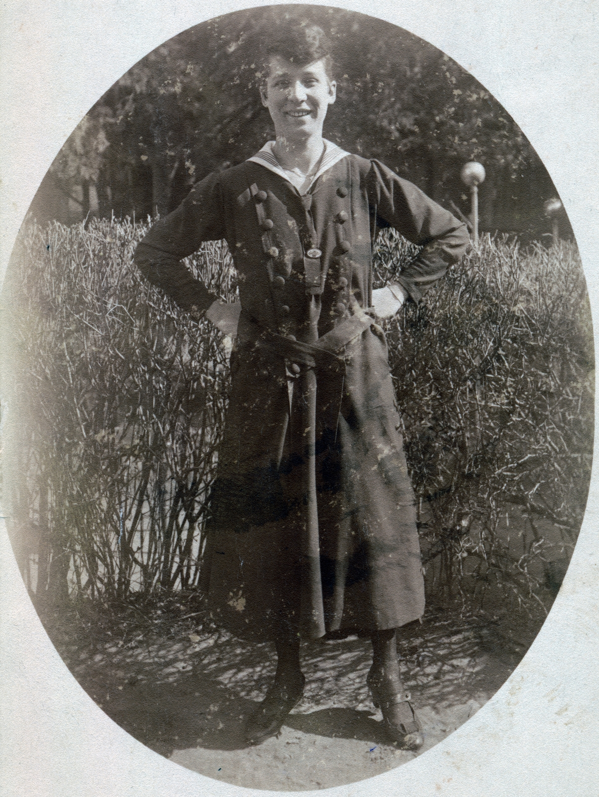 1918, Barna Imre, akimbo, Fortepan #150113