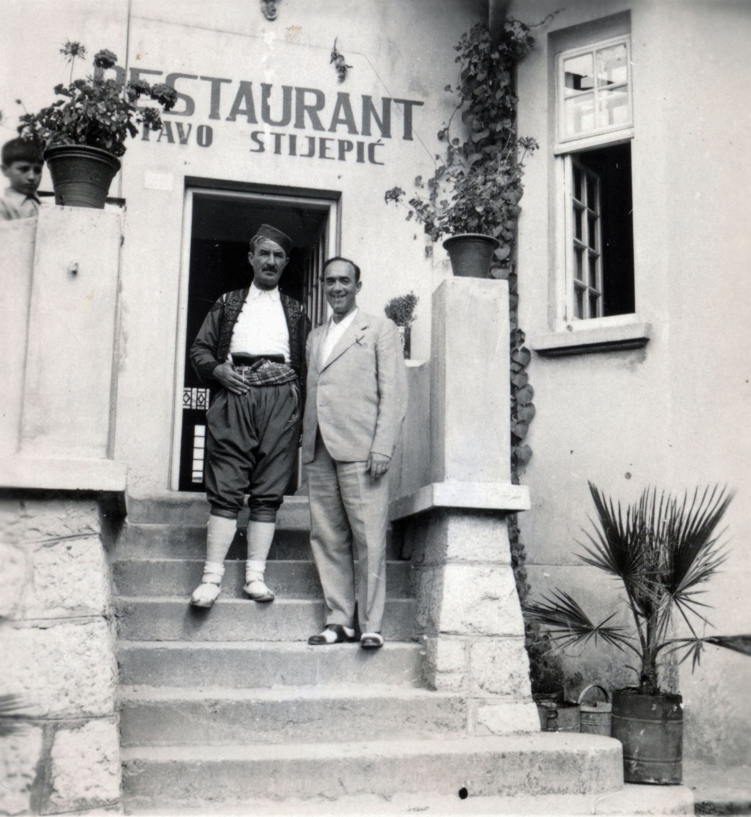 1931, Barna Imre, restaurant, Fortepan #150135