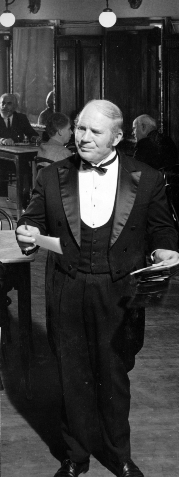 Hungary, az Utazás a koponyám körül című film egyik főszereplője, Tibor a főpincér szerepében Pécsi Sándor színművész., 1970, Révész György, Fortepan #150269