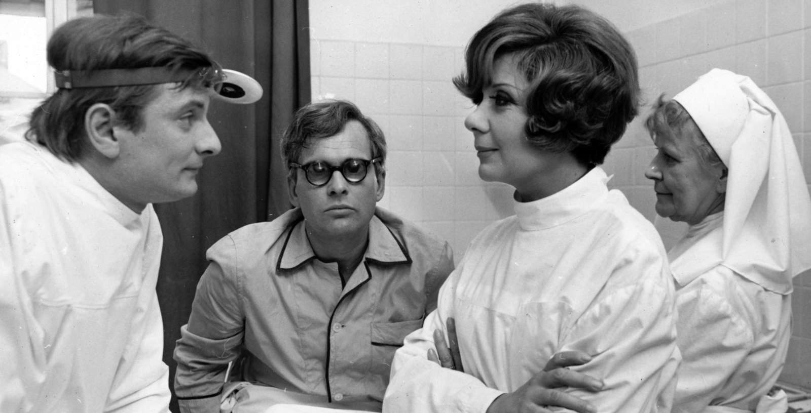 Hungary, az Utazás a koponyám körül című filmben szereplő színművészek, balról Fülöp Zsigmond, Latinovits Zoltán, Ruttkai Éva, Bod Teréz színművészek., 1970, Révész György, Fortepan #150293