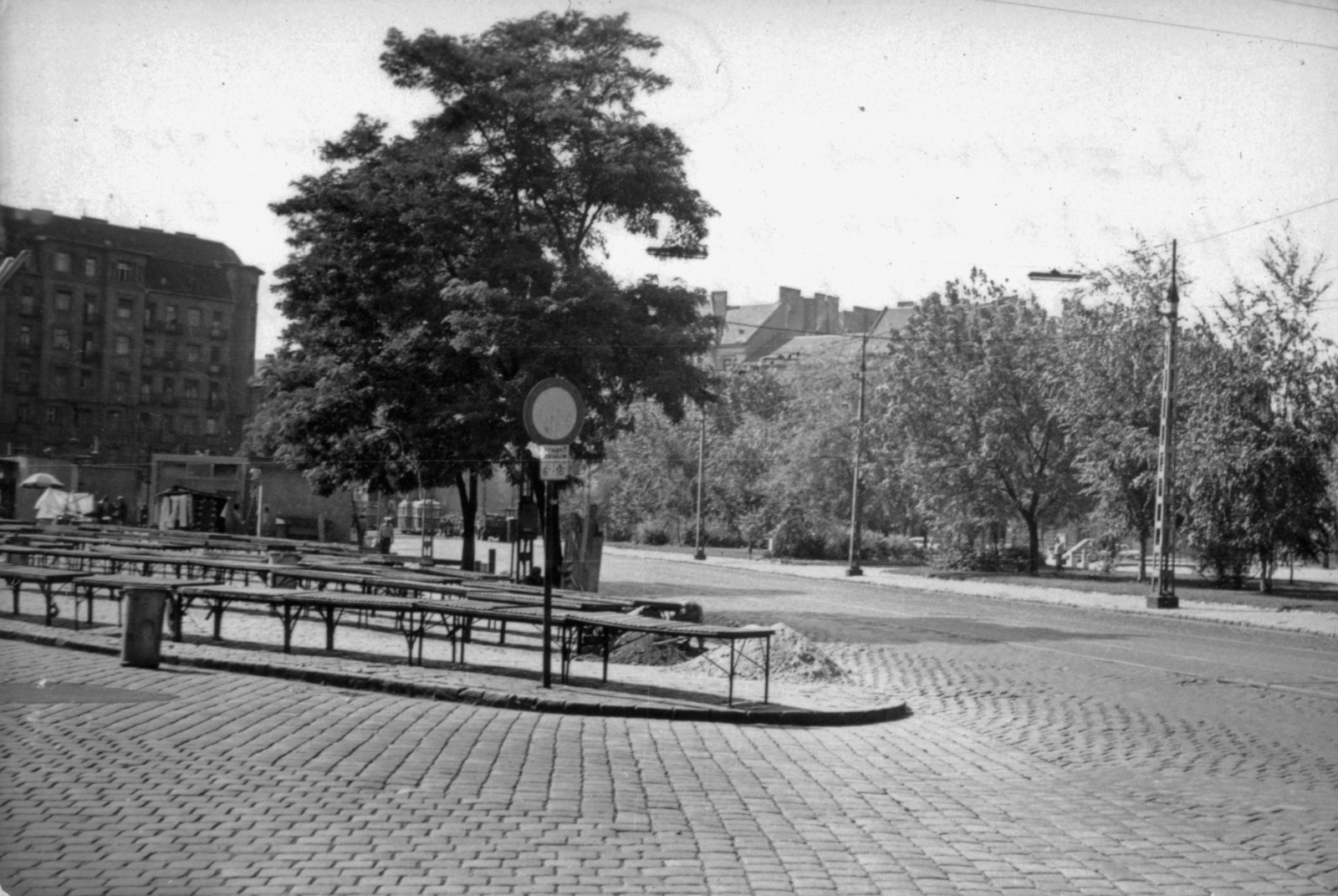 Magyarország, Budapest VIII., Teleki László tér a Dobozi utca saroktól a Népszínház utca felé nézve., 1970, Homoródy Károly, Budapest, Fortepan #150486