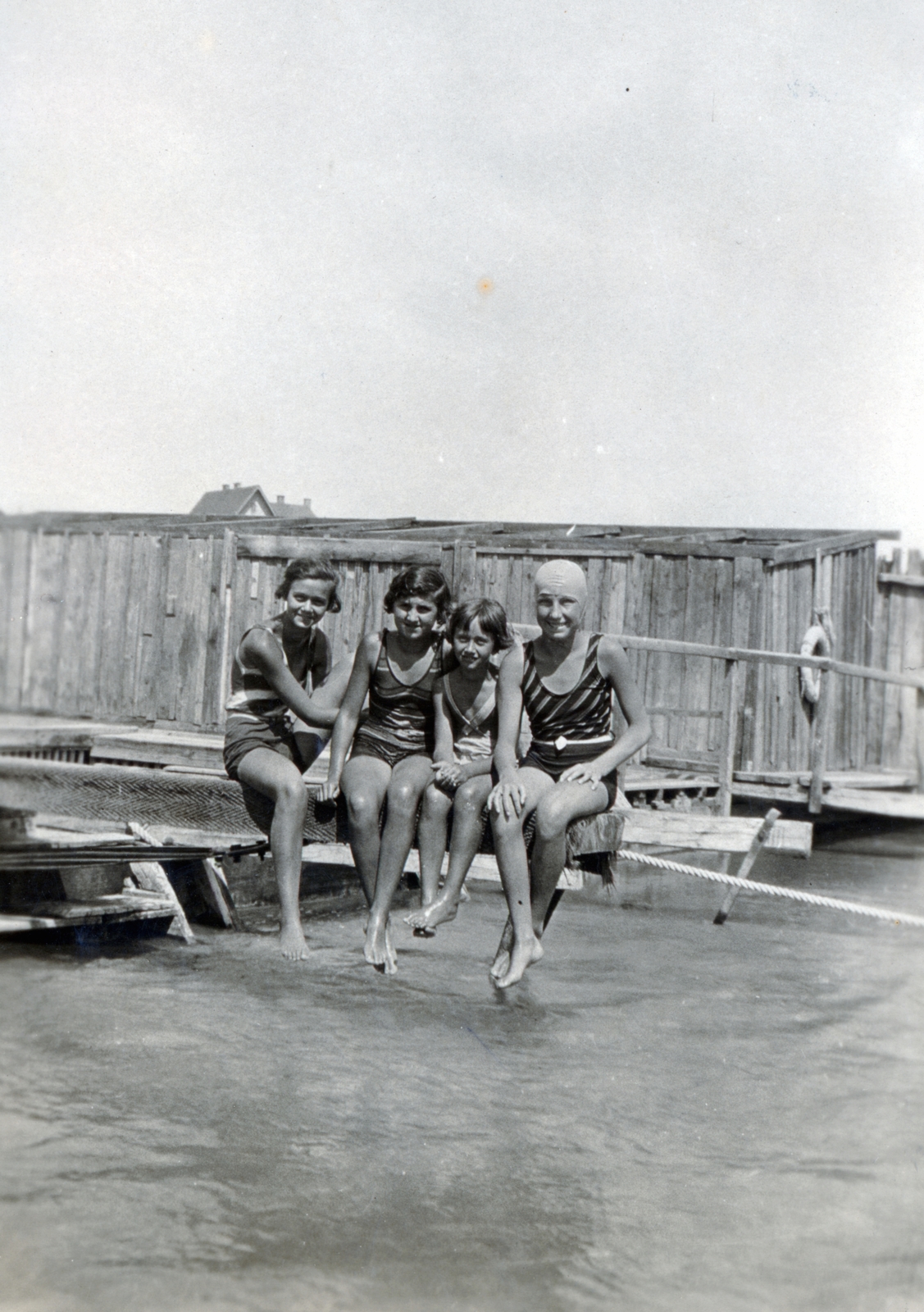 Hungary, Győr, 1932, Varga Csaba dr., bathing suit, girl, Fortepan #150591