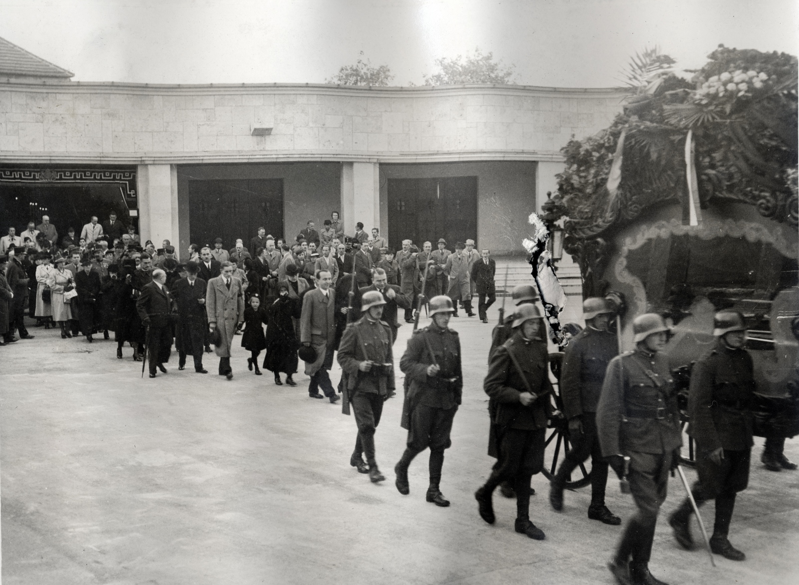 Hungary, Budapest XII., Németvölgyi út, Farkasréti temető., 1939, Varga Csaba dr., Budapest, hearse, Fortepan #150967