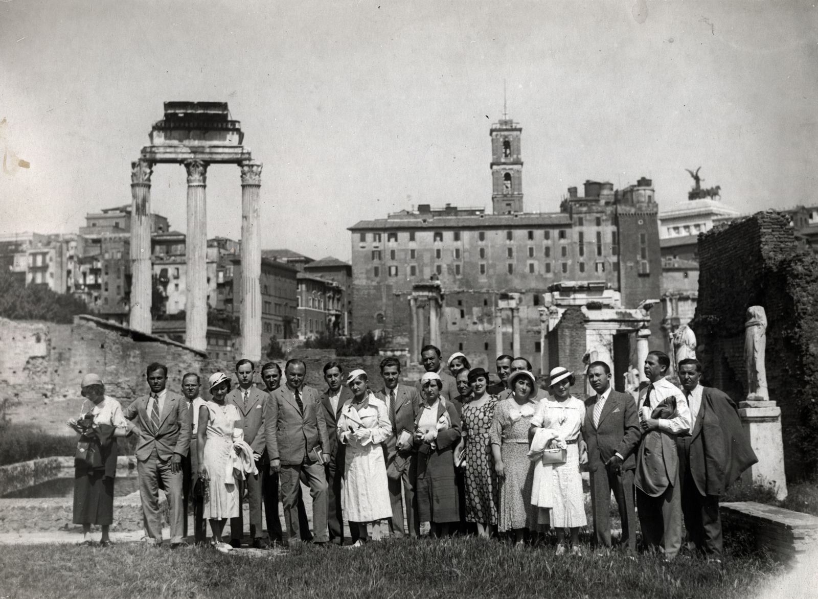 Olaszország, Róma, Forum Romanum, háttérben a Capitolium., 1935, Halmosi Sándor, római birodalom, Fortepan #151307