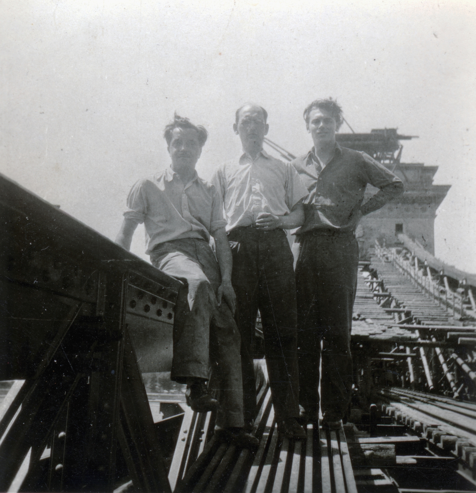 Hungary, Budapest, a Széchenyi Lánchíd újjáépítése., 1949, Bujdosó Géza, bridge building, suspension bridge, Duna-bridge, William Tierney Clark-design, Fortepan #151387