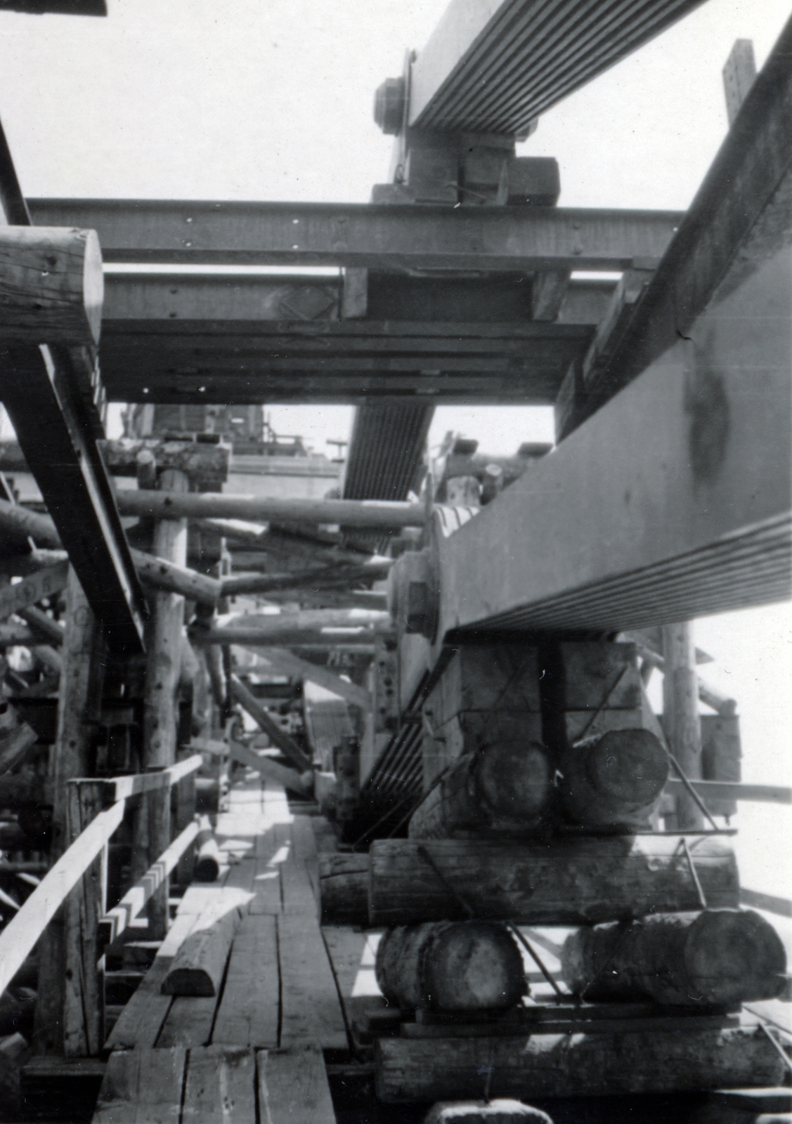 Hungary, Budapest, a Széchenyi Lánchíd újjáépítése., 1949, Bujdosó Géza, bridge building, suspension bridge, Duna-bridge, William Tierney Clark-design, Fortepan #151431