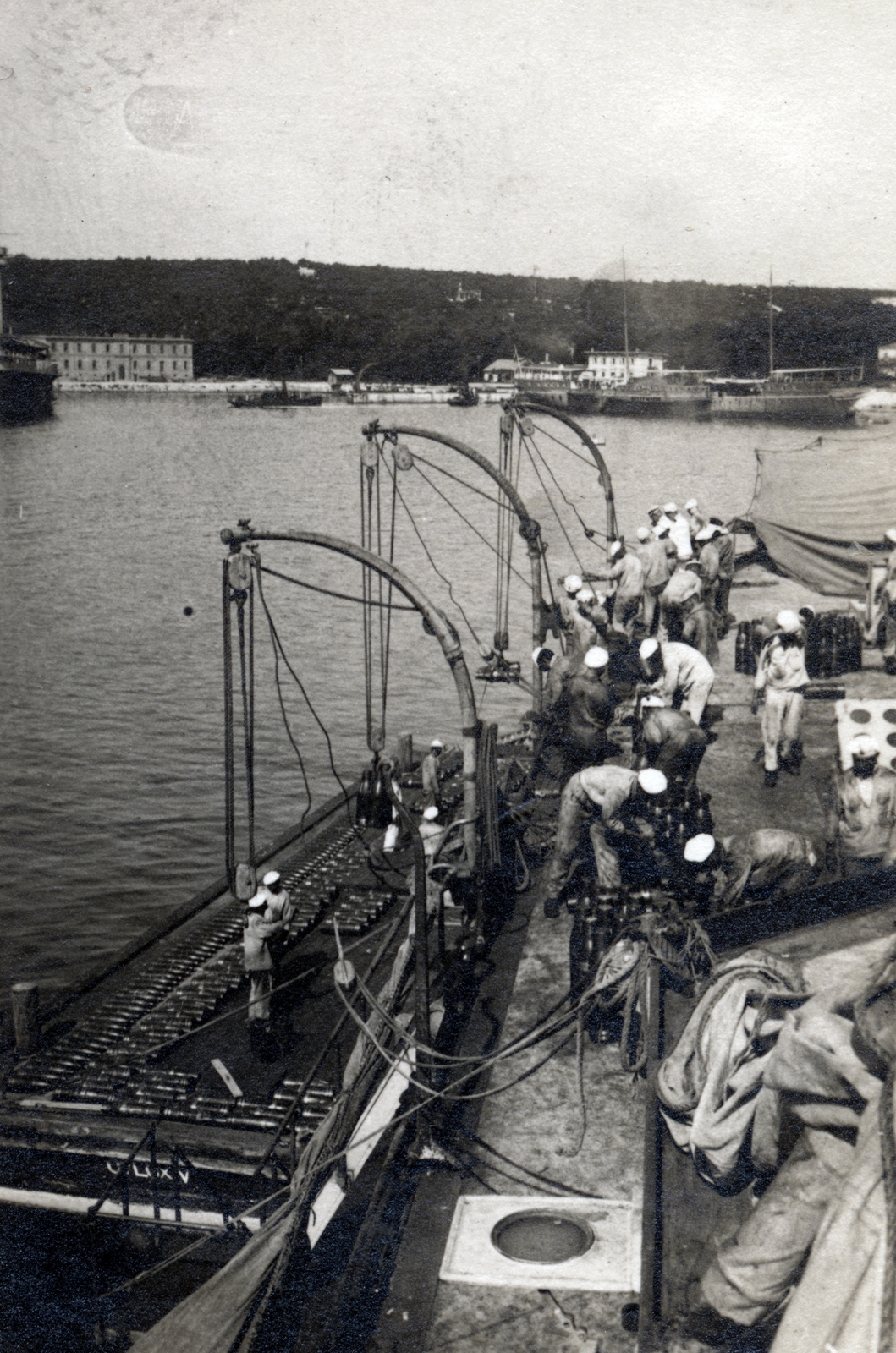 Croatia, Pula, Fisella öböl., 1914, Tarbay Júlia, First World War, warship, ammunition, Navy, Fortepan #151677