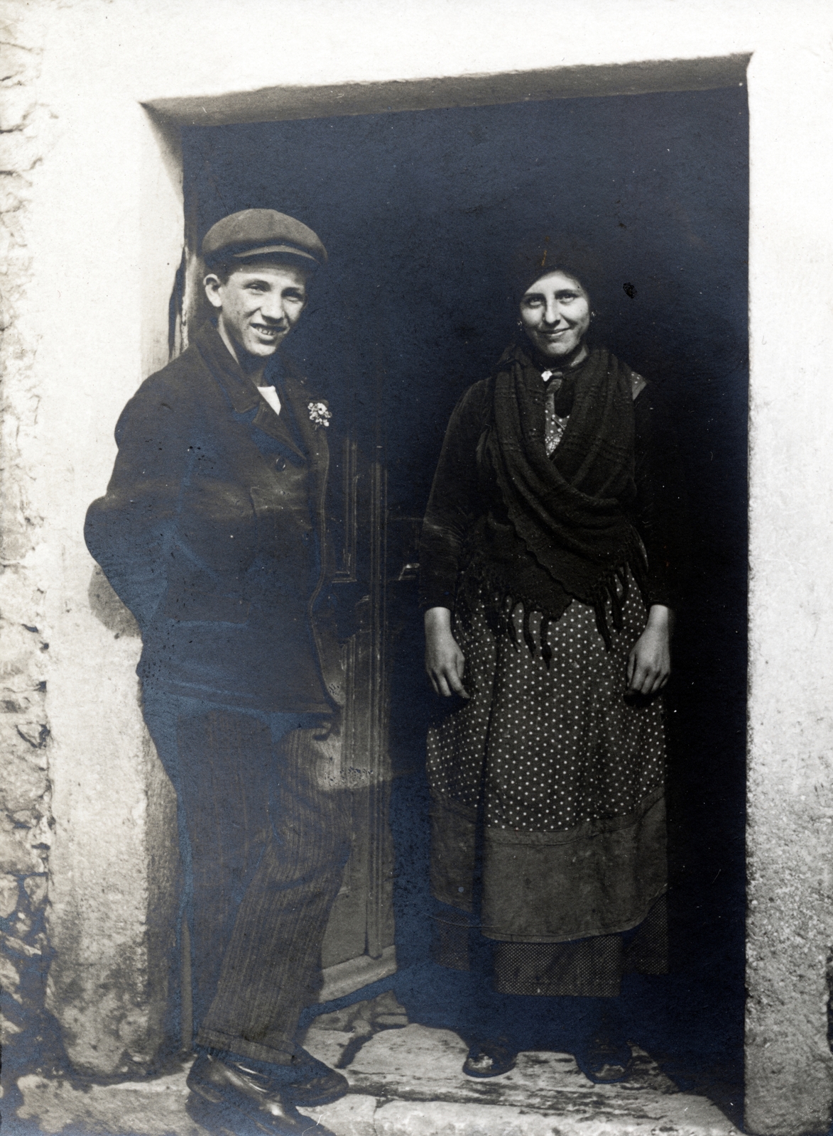 1916, Tarbay Júlia, átvetett láb, Fortepan #151803