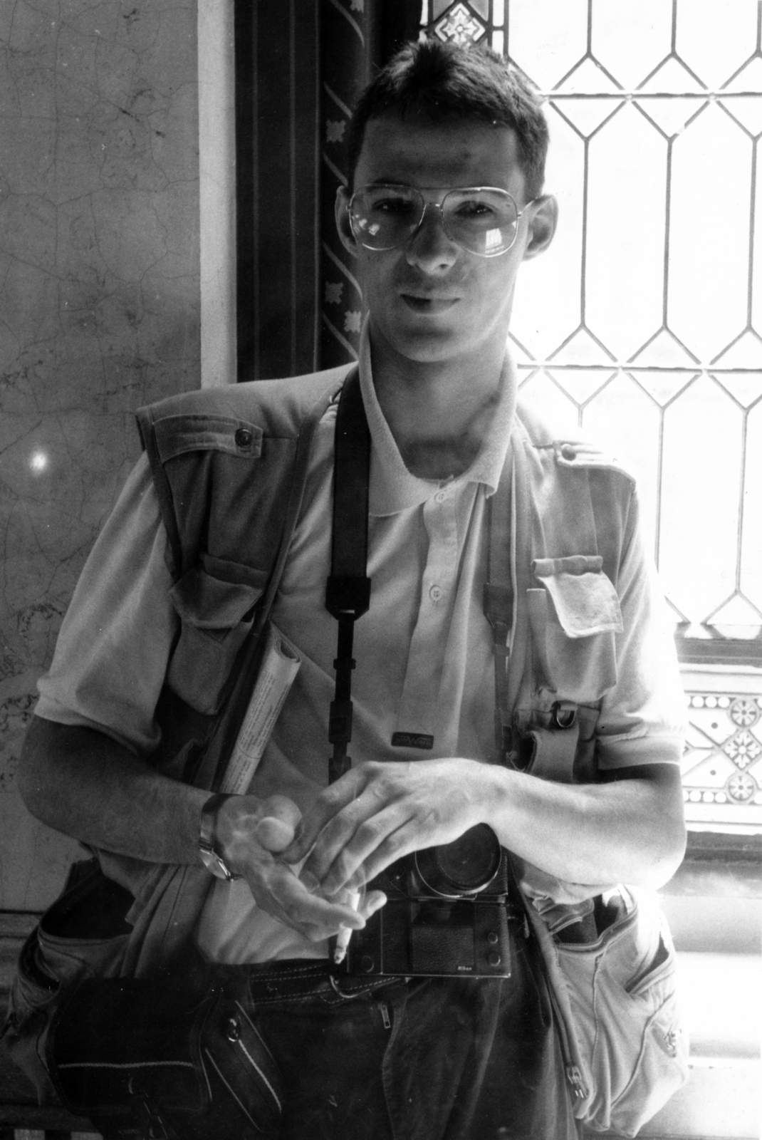 Hungary, Budapest V., a felvétel a Parlament folyosóján készült., 1989, Szigetváry Zsolt, Budapest, parliament, camera, Nikon F3, Nikon-brand, Fortepan #151905