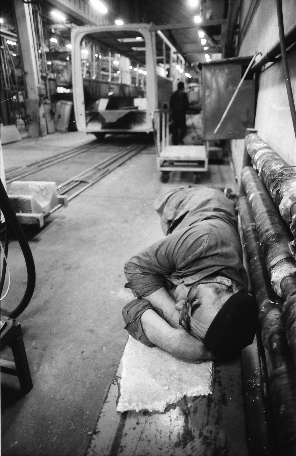 Hungary, Budapest XVI., Margit utca, az IKARUS mátyásföldi gyártelepe., 1990, Szigetváry Zsolt, bus, factory, Budapest, Fortepan #152243