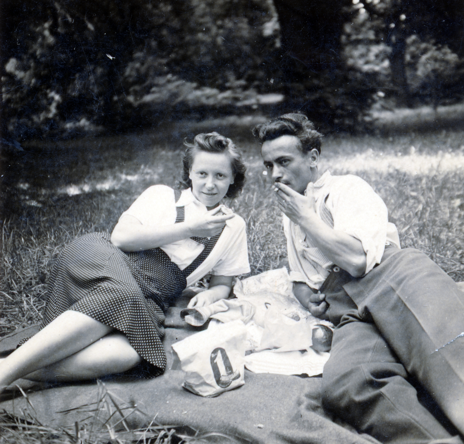 Hungary, Budapest XII., Zugliget., 1941, Puskás Pál, picnic, Budapest, Fortepan #152851