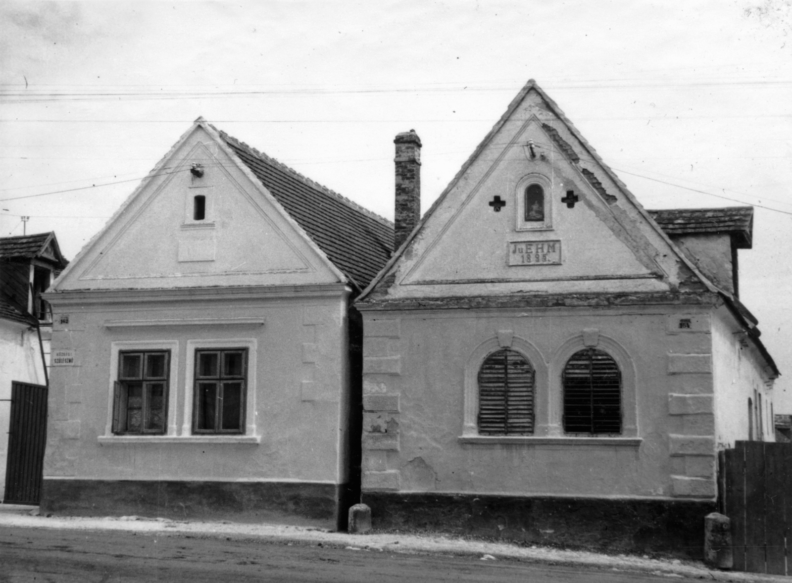 Magyarország, Fertőrákos, Fő utca 162. és 164. számú ház., 1973, Lengyel Tünde, Fortepan #153382