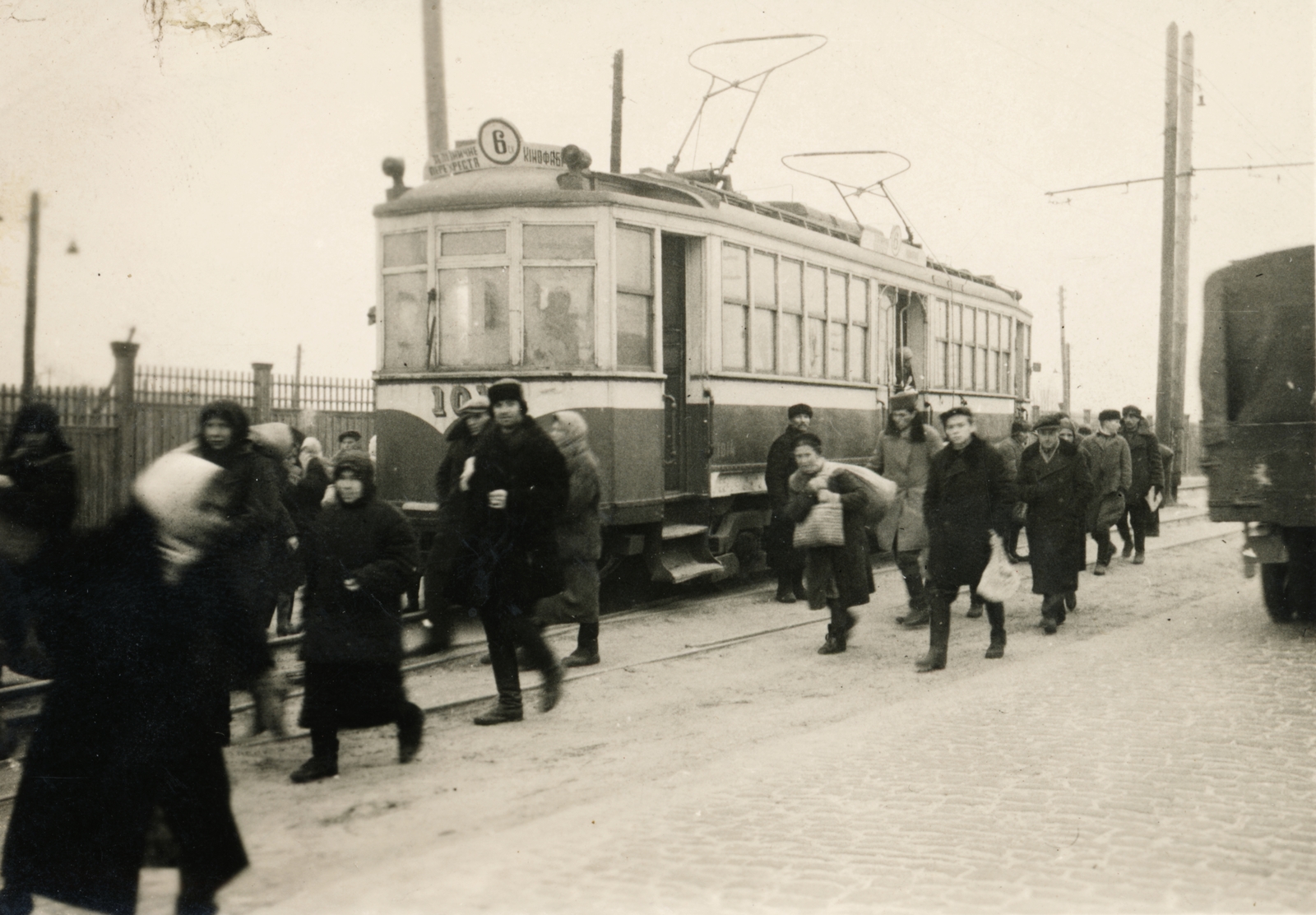Ukraine, Kyiv, Győzelem sugárút (ekkor: Breszt - Litovszk országút)., 1942, Fortepan/Album022, tram, Fortepan #153615