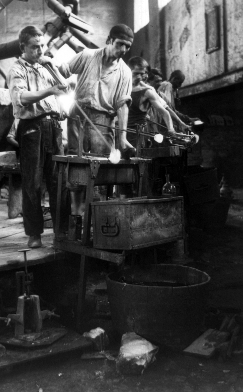 1940, Szekrényesy Réka, glass-blowing, Fortepan #153953