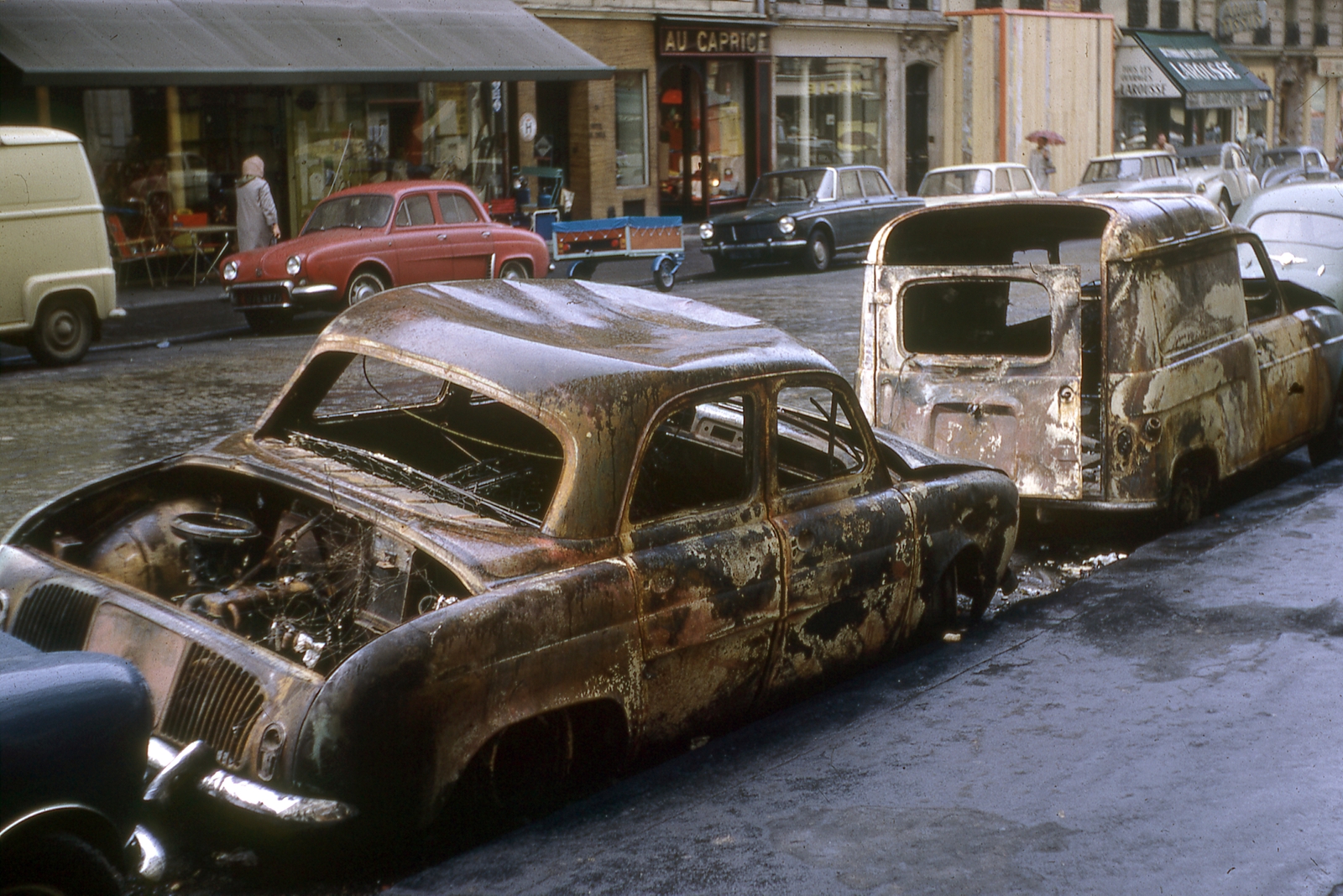 France, Paris, Rue Gay-Lussac. A felvétel az 1968-as diáklázadások idején készült., 1968, Szekrényesy Réka, colorful, wreck, Fortepan #153972