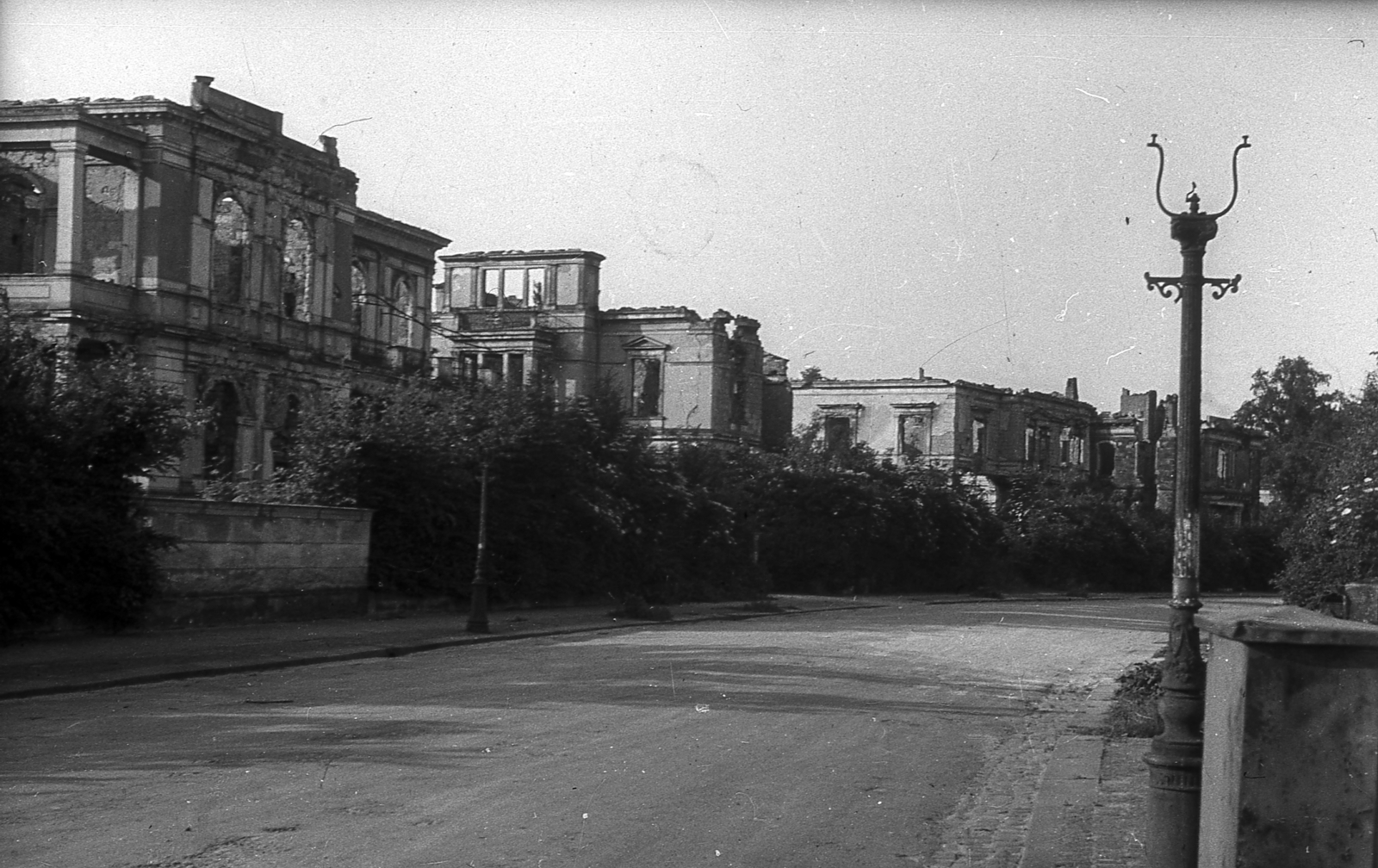 Németország, Drezda, 1952, Szekrényesy Réka, háborús kár, Fortepan #153984