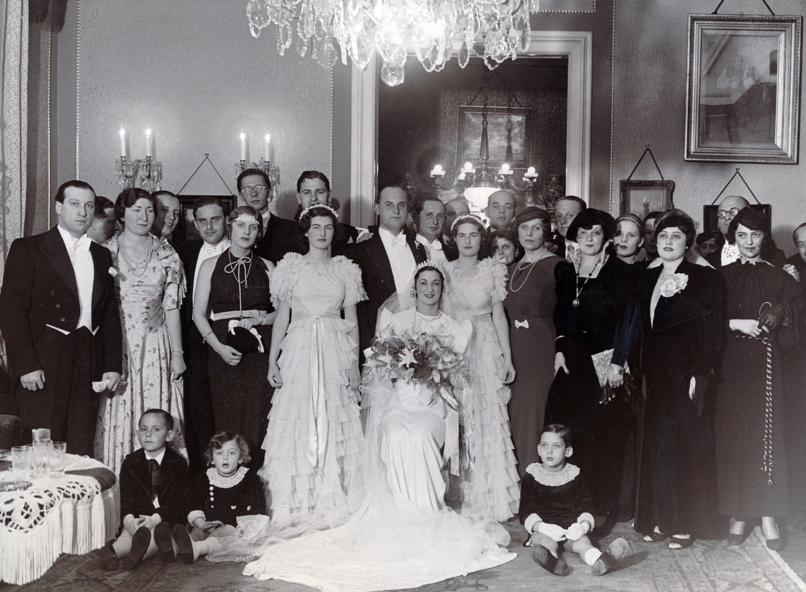 1937, Szesztay család, wedding ceremony, painting, interior, bride, groom, chandelier, white tie, lamp bracket, Fortepan #154358