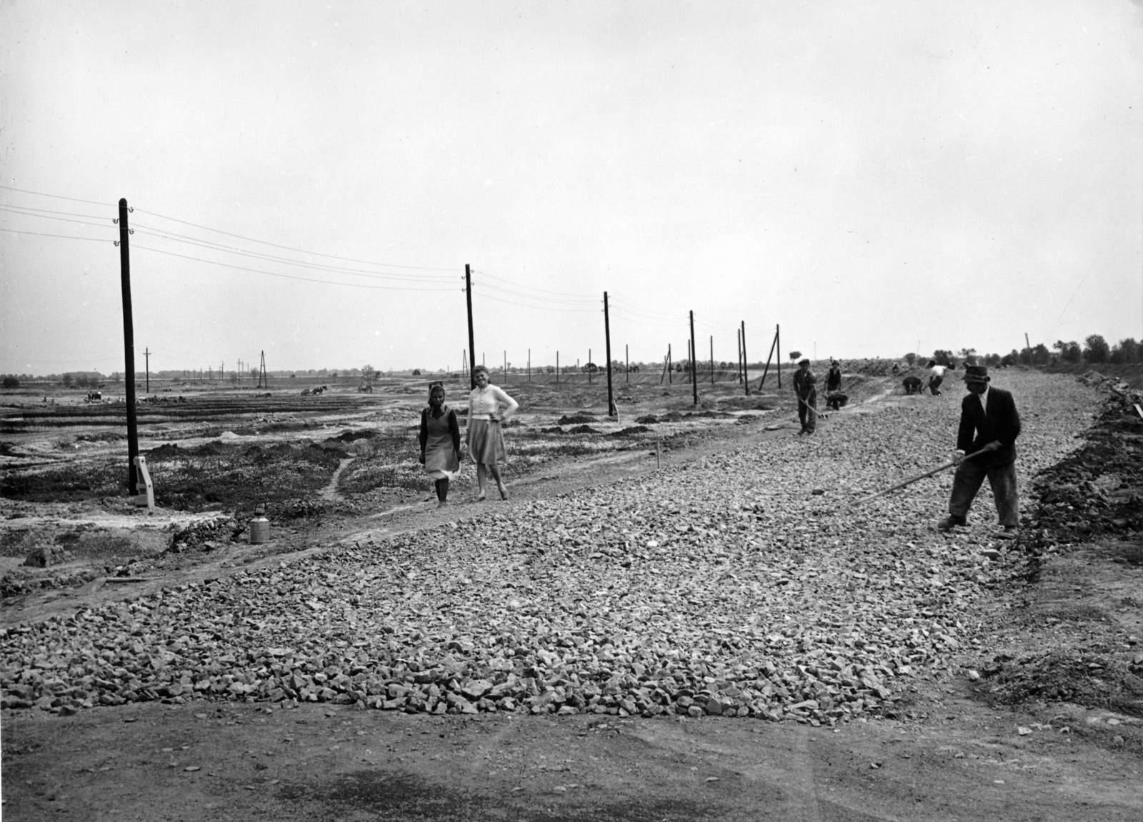 1954, Ivánkay Kálmán, pylon, road construction, Fortepan #154363