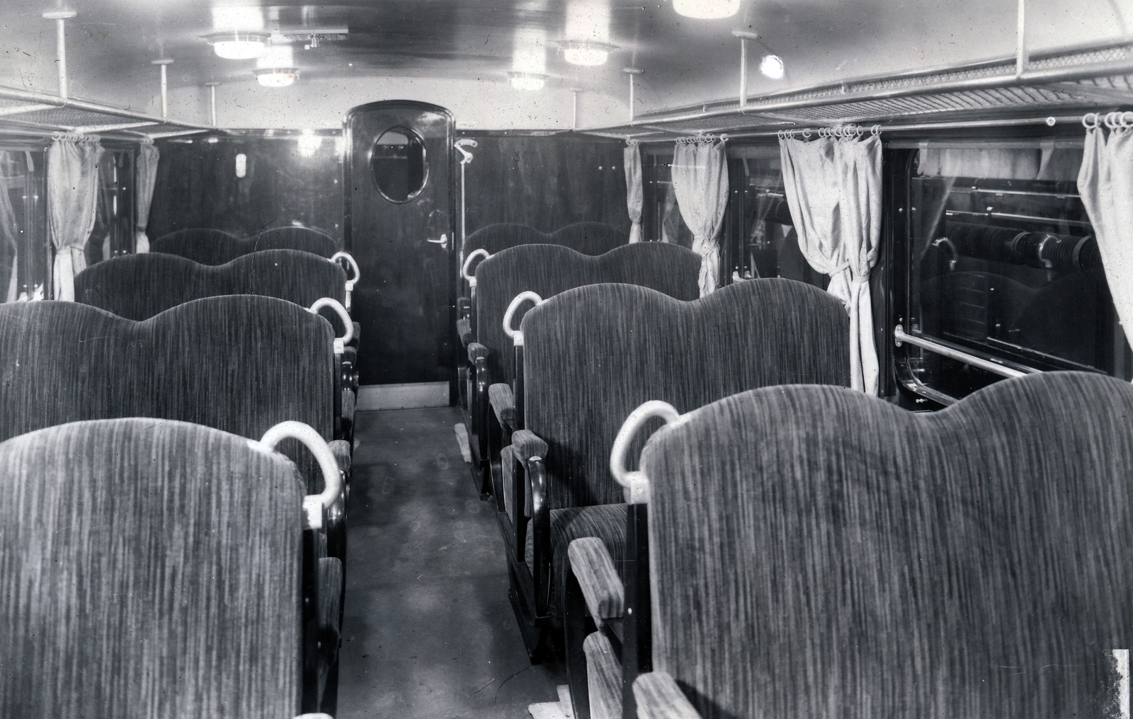 1944, Surányi Sándor - György József, coach, cabin, Fortepan #154643