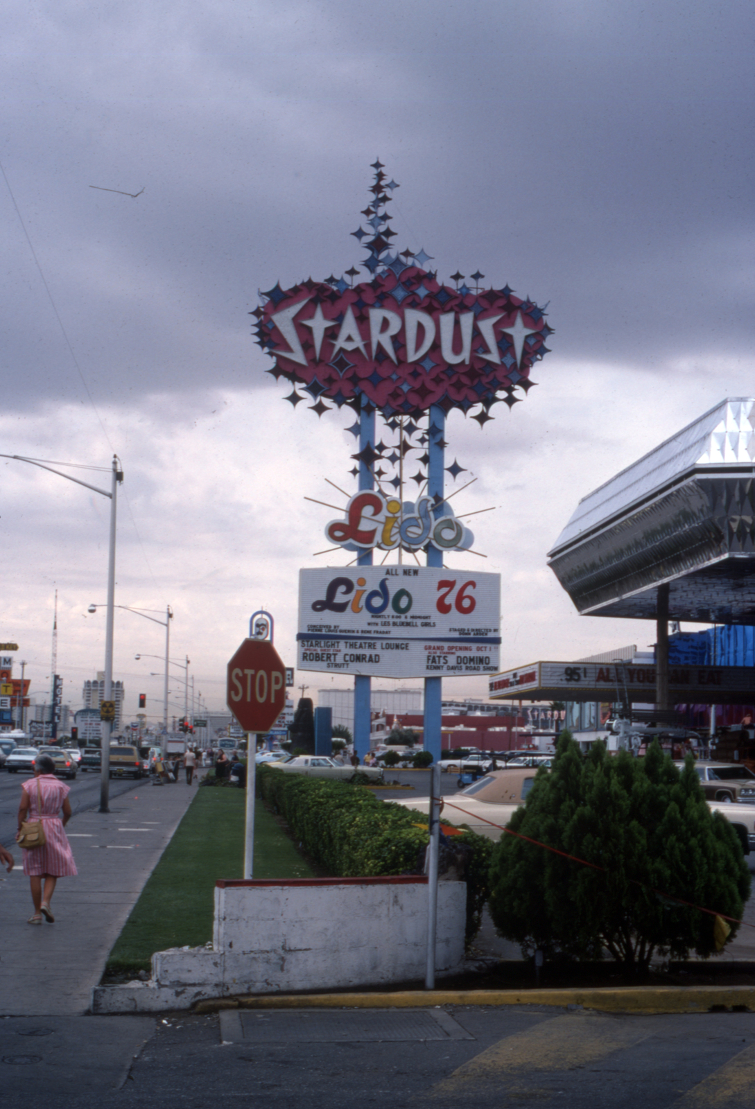 USA, Las Vegas, South Las Vegas Boulevard, a Stardust Resort reklámja., 1976, Bogdan Celichowski, colorful, Fortepan #155143