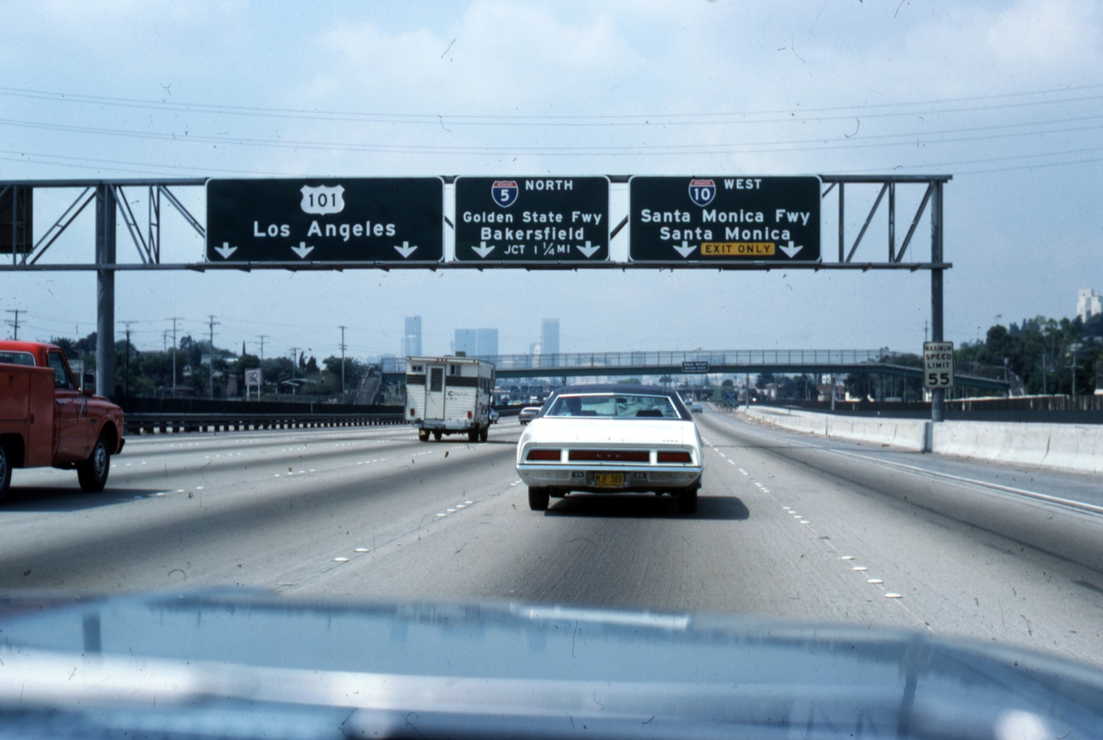 USA, Los Angeles,California, az I-10-es autópálya Ramona Gardens városnegyed mellett, a belváros felé., 1976, Bogdan Celichowski, Fortepan #155256