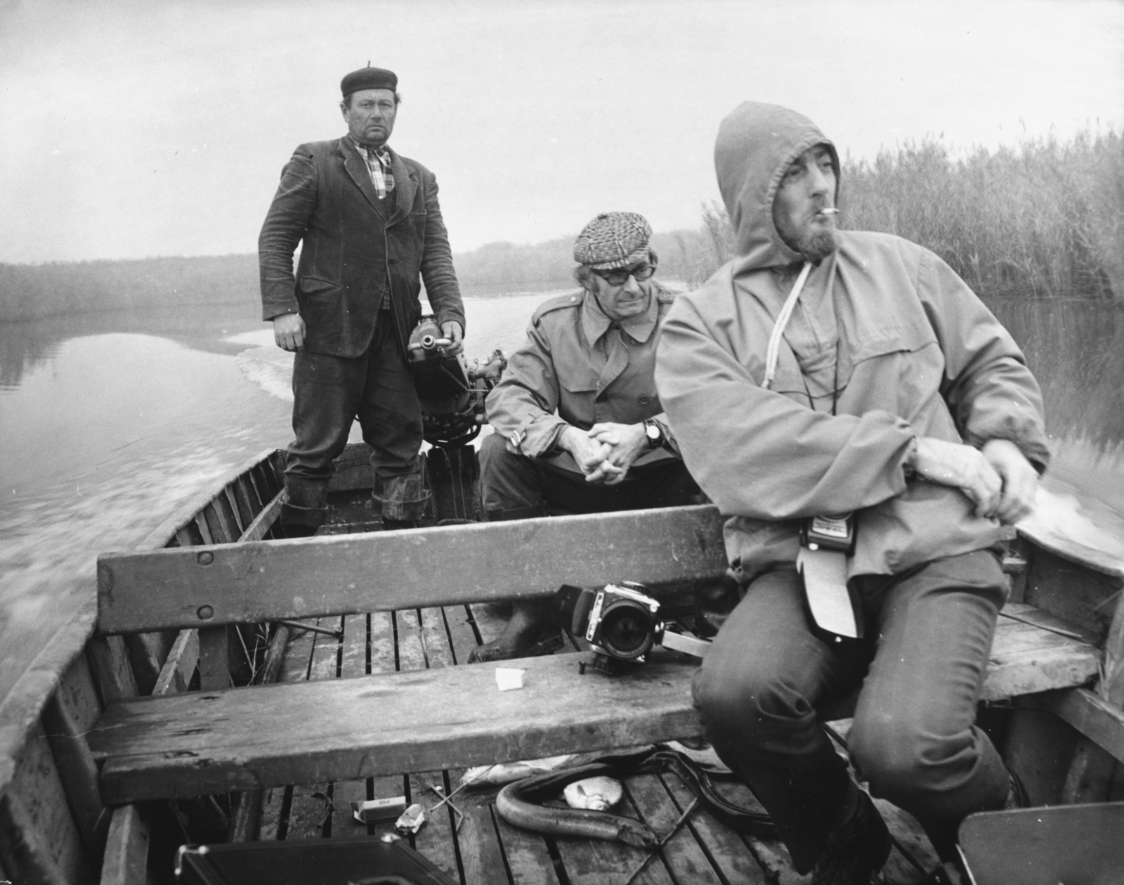 1972, Ungvári Ildikó, glasses, beret, motorboat, movie camera, hood, photometer, eel, Fortepan #157762