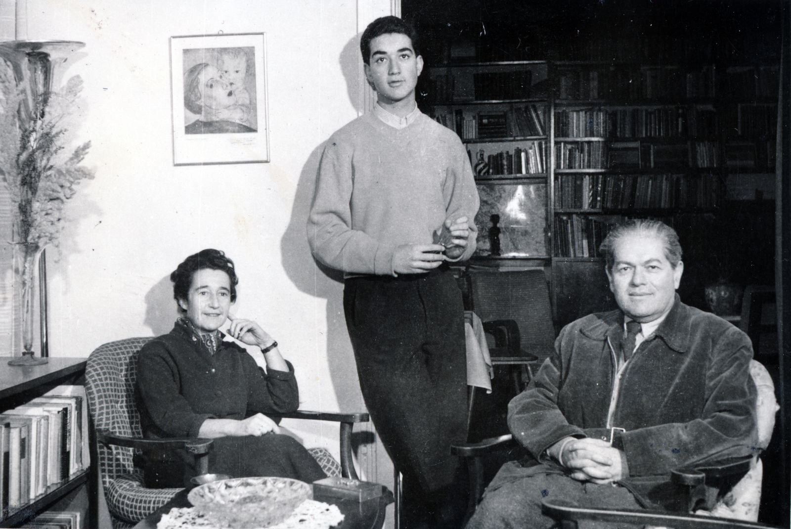 Hungary, Budapest II., Pasaréti út 97. Gerle Györgyné Preisich Irén, Gerle János későbbi építész, Gerle György építész., 1960, Preisich család, Budapest, interior, celebrity, Fortepan #158366