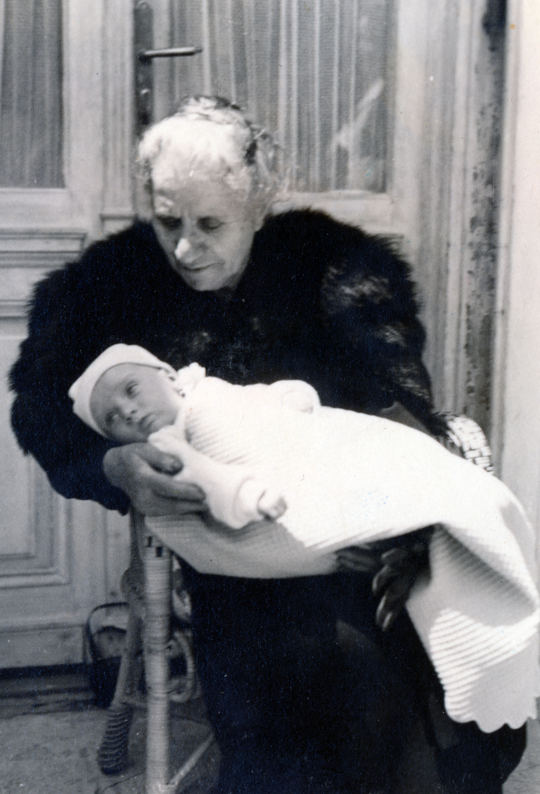 1938, Preisich család, grandparent, hold in arms, newborn, Fortepan #158421