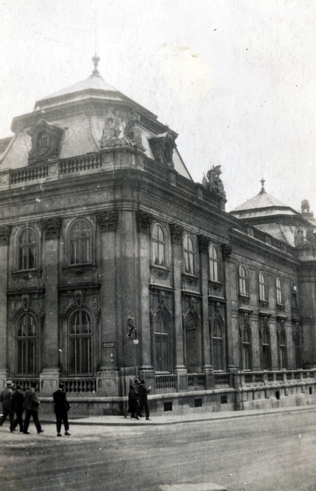 Hungary, Budapest I., Szent György tér, szemben a Királyi Palota (később Budavári Palota)., 1928, Preisich család, Budapest, palace, Fortepan #158438