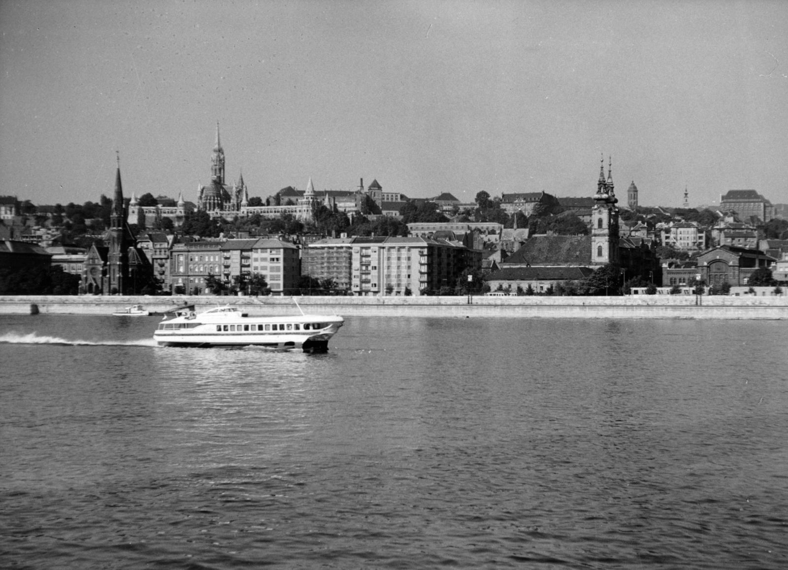 Magyarország, Budapest I., Sirály szárnyashajó a Dunán, a Batthyány tér közelében., 1966, Erdős Ferenc, Duna, Budapest, Fortepan #159220