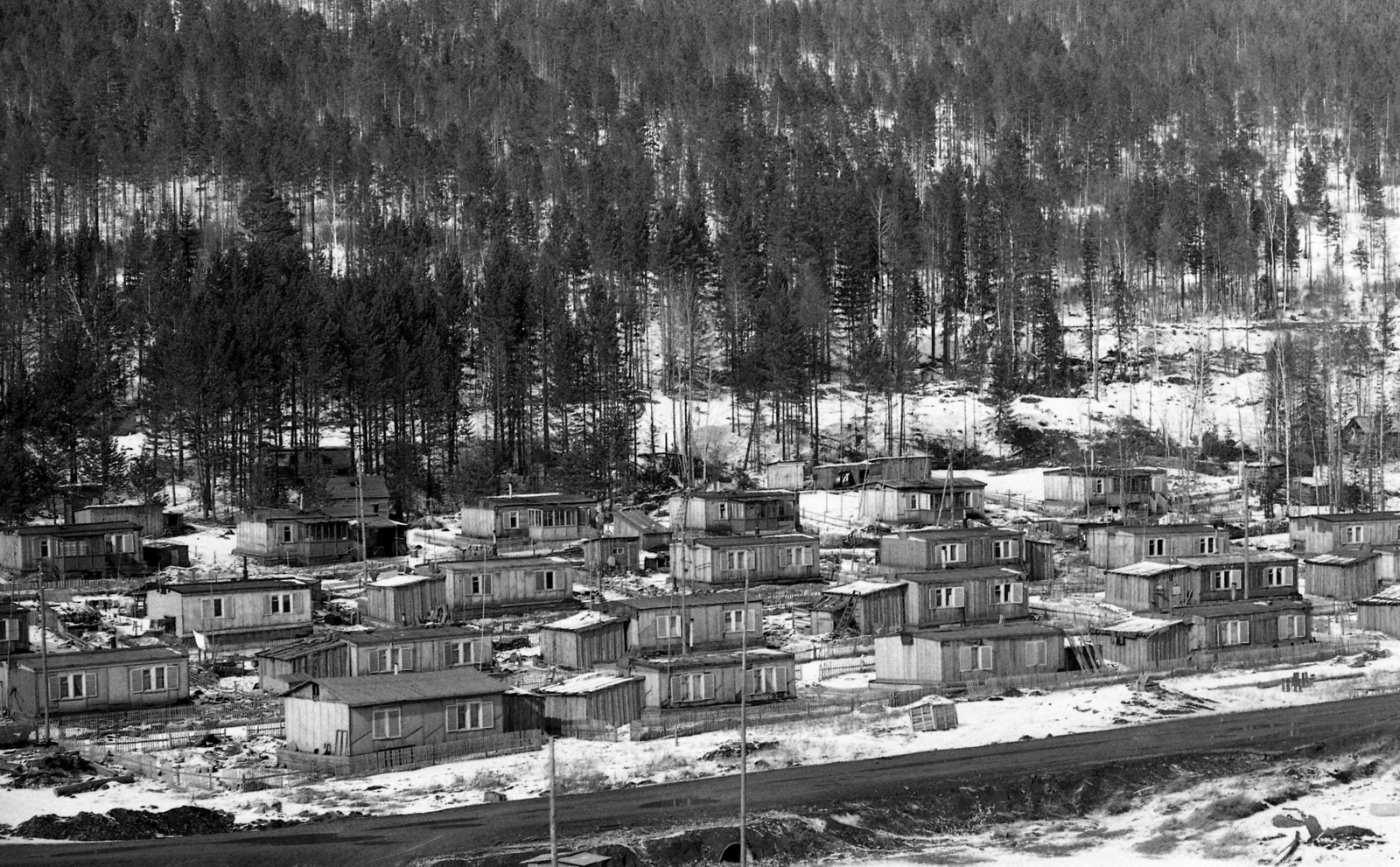 Russia, Ust-Ilimsk, 1977, Urbán Tamás, Soviet Union, woods, winter, snow, Fortepan #15970