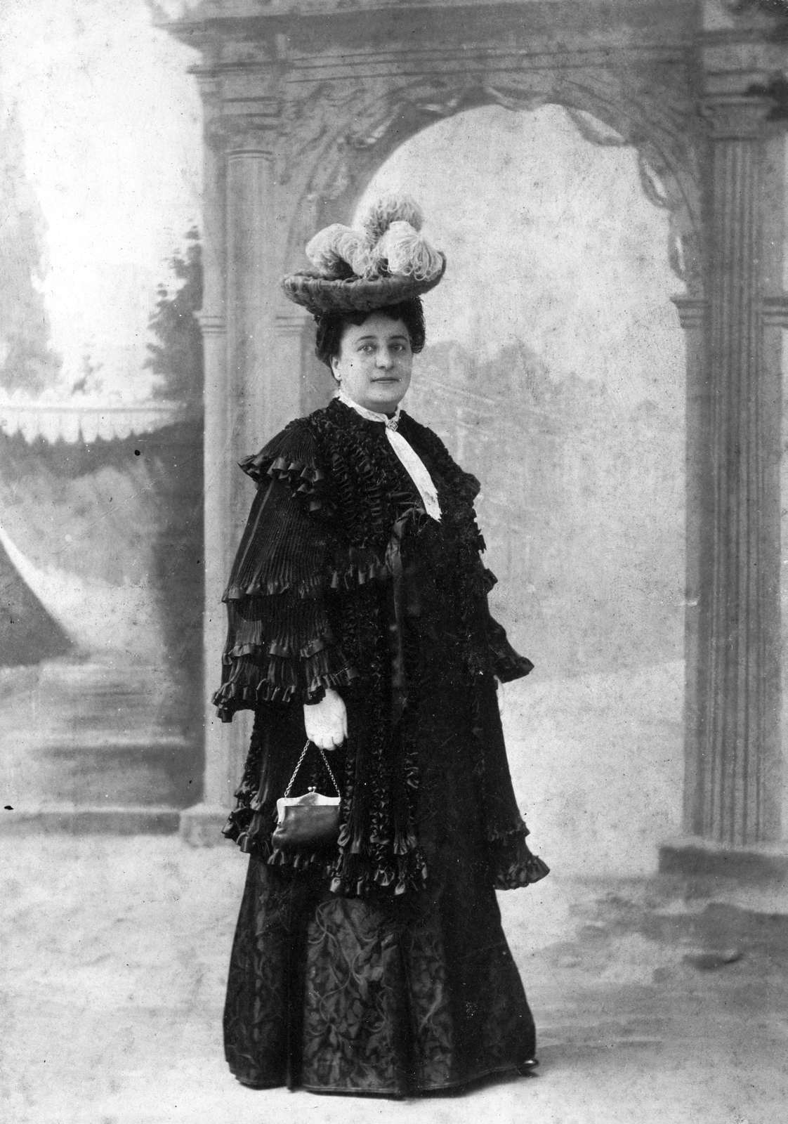 1905, Kováts Lajos, fashion, hat, studio, woman, handbag, lady, Fortepan #16018