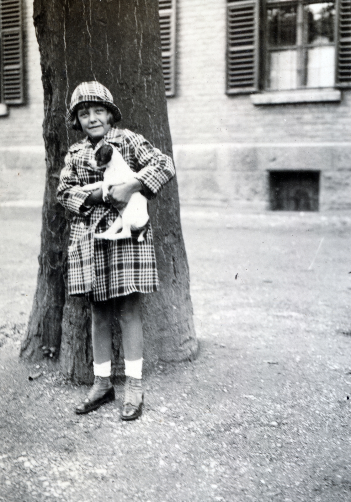 1935, Boda Balázs, hold in arms, coat, girl, puppy, Fortepan #160606