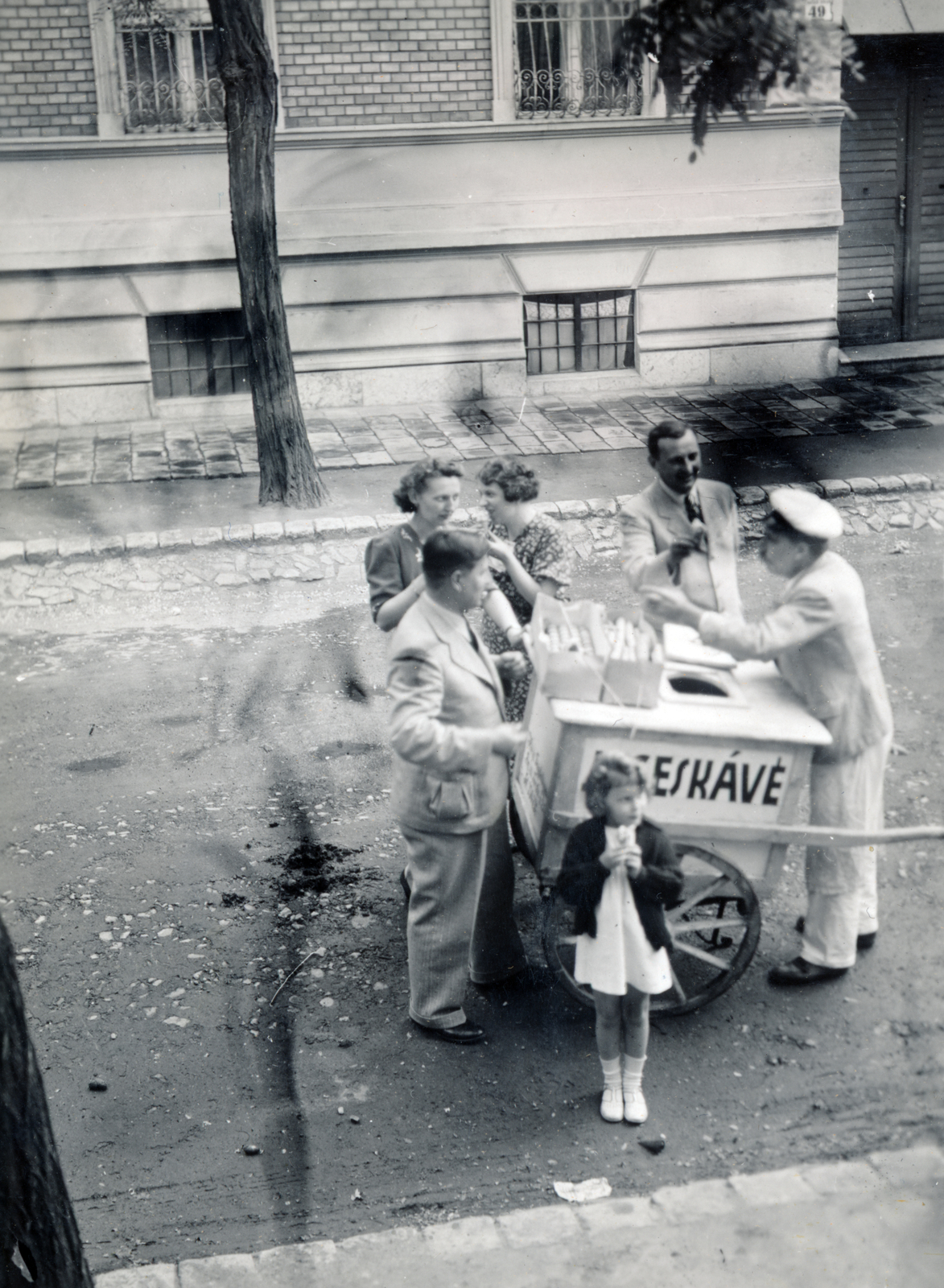 1938, Zsembery Bendegúz, ice cream, handbarrow, ice cream seller, hand seller, Fortepan #160865