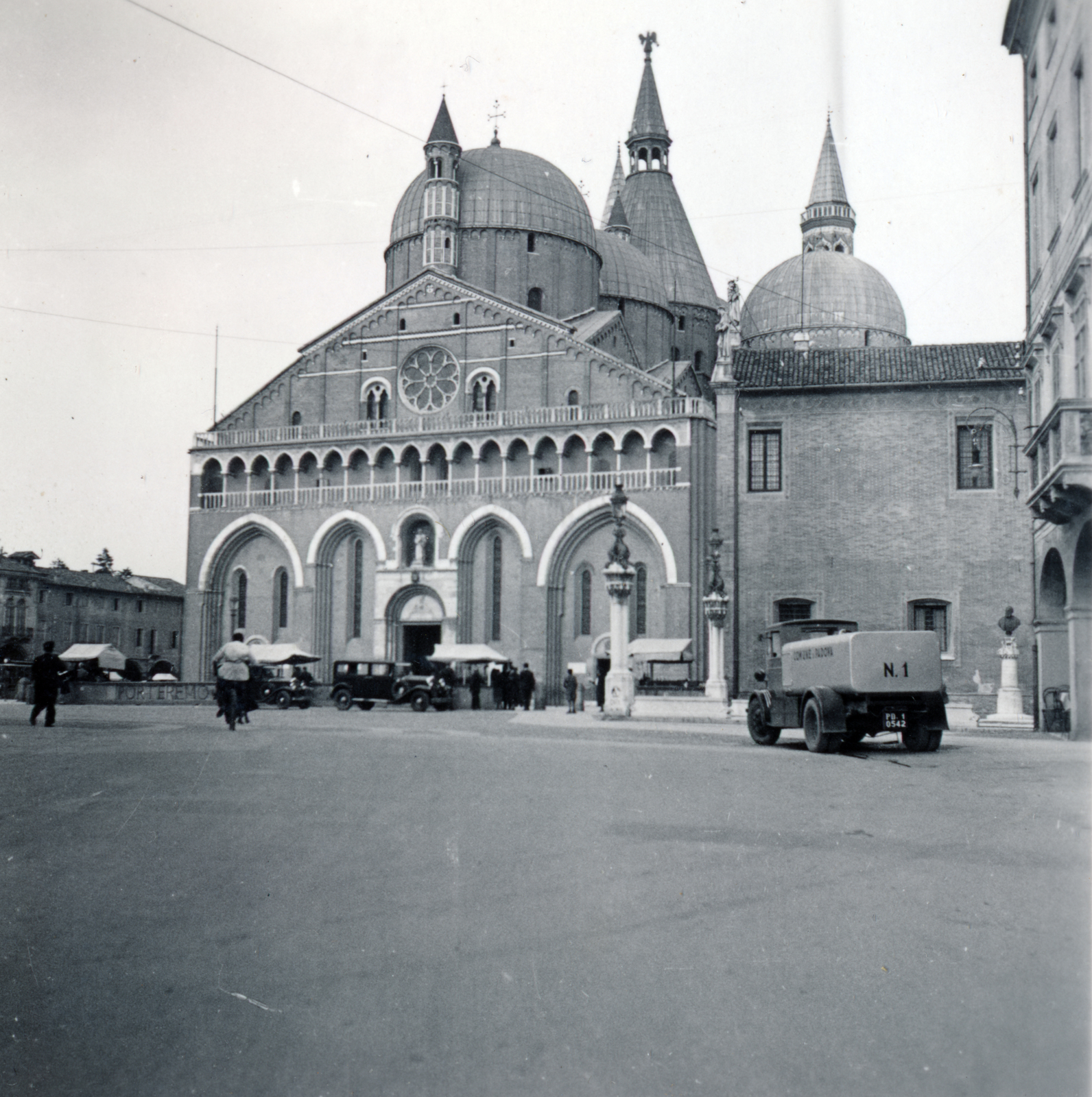 Italy, Padua, Piazza del Santo, Szent Antal-bazilika., 1936, Zsembery Bendegúz, basilica, Fortepan #160965