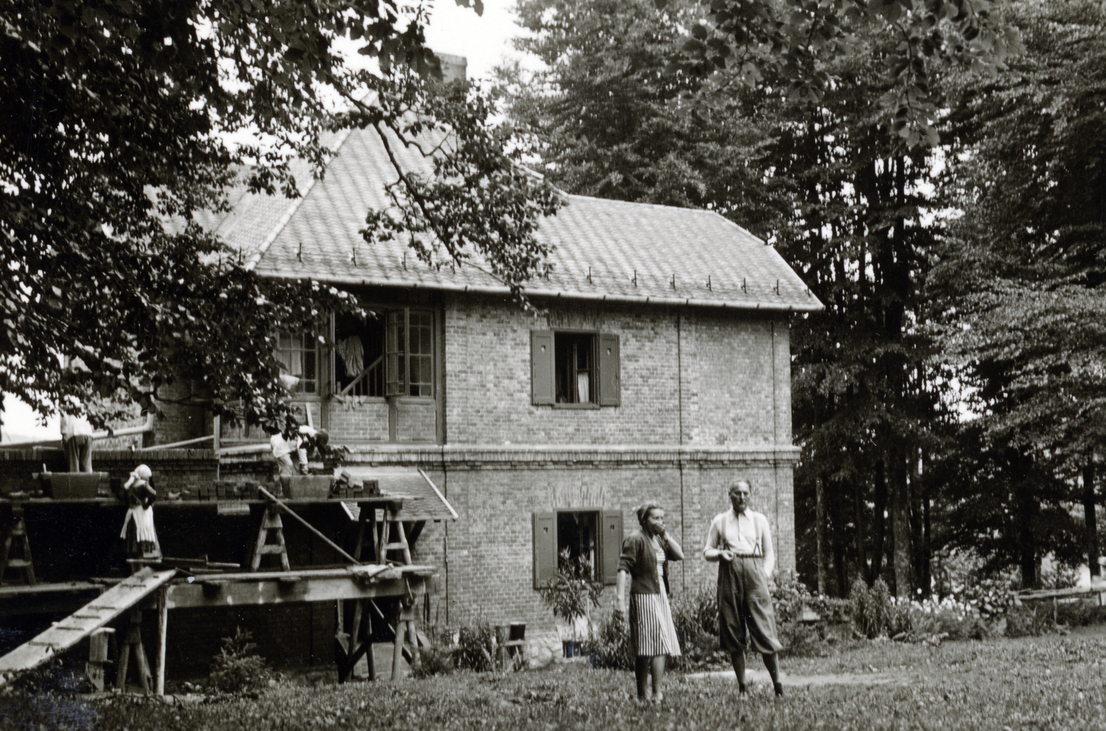 Magyarország, Bánkút, menedékház., 1940, Zsembery Bendegúz, ház, építkezés, fa, Fortepan #161016