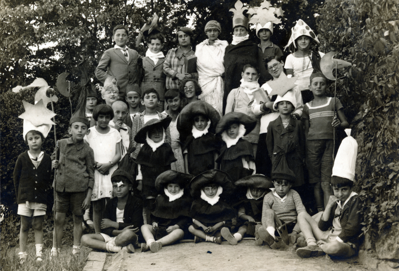 Hungary, Budapest XII., Zugliget, Remete út 18., Dr. Révész Margit Gyermekszanatórium., 1929, Nagy Krisztina - Nagy Boldizsár, Budapest, costume, yellow star, Fortepan #161049